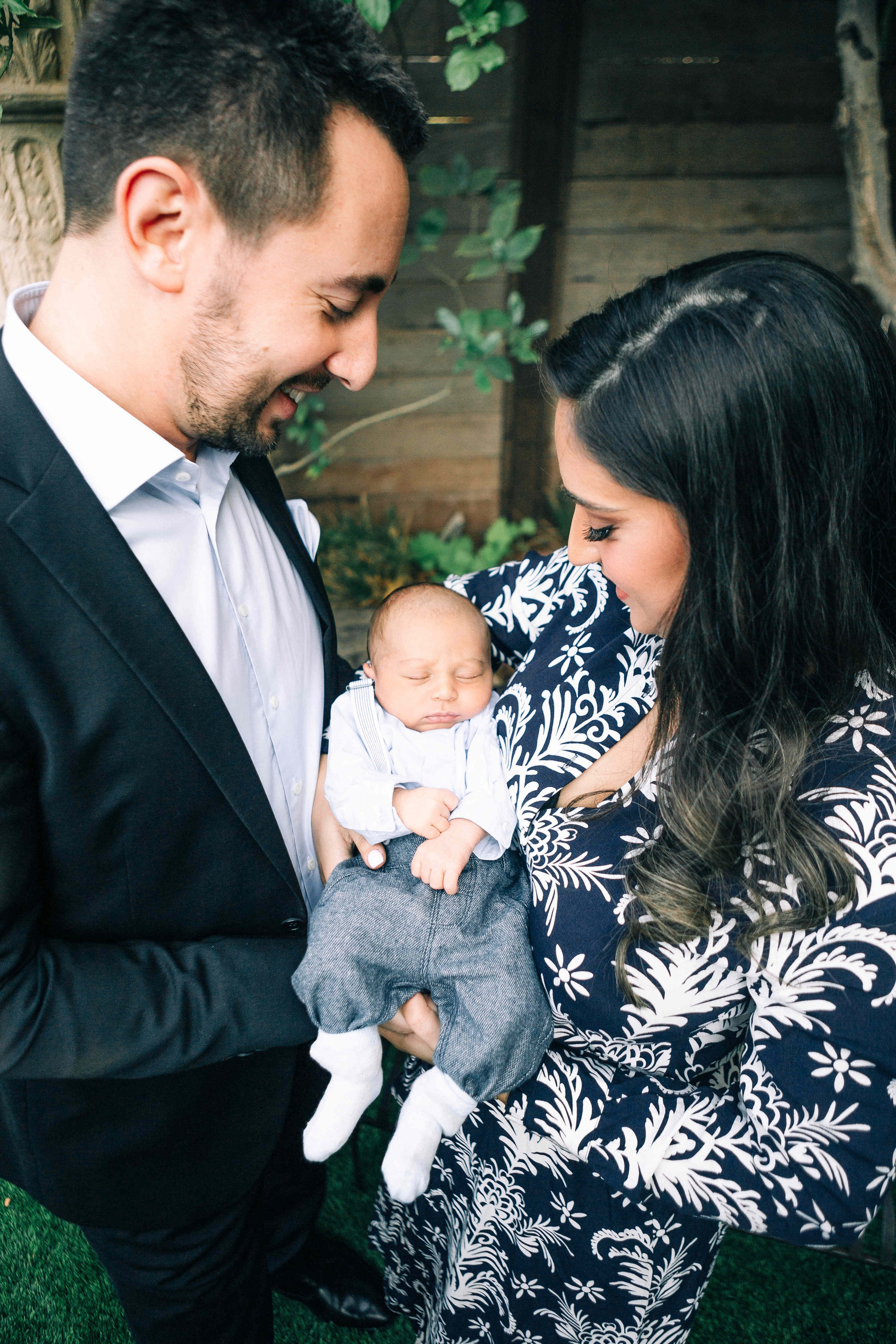 BRIT MILA (BIG EVENT). PHOTOGRAPHER IN ISRAEL