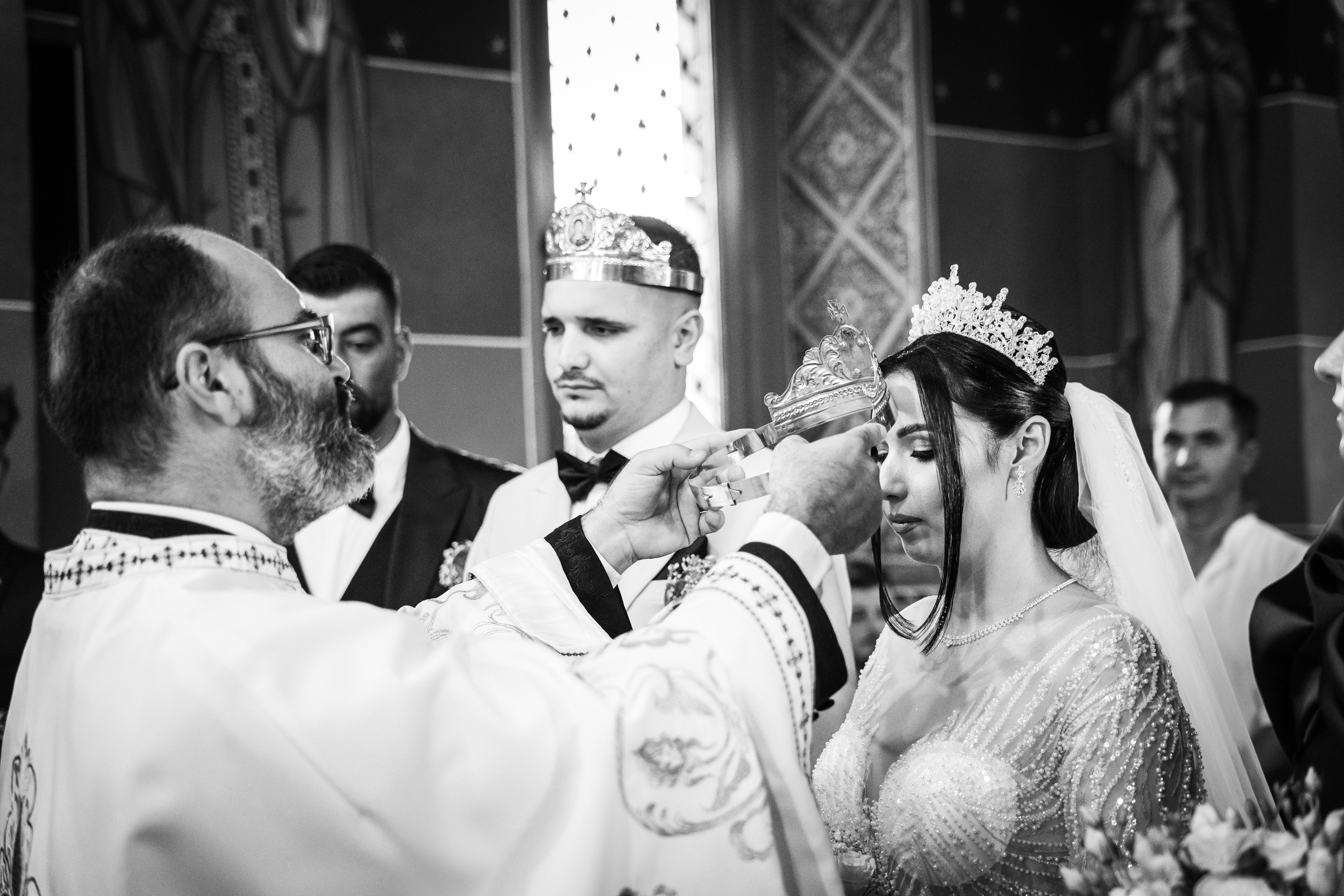 Bella & Adi. Foto Studio — Fotograf de evenimente, nunti, botezuri, portrete