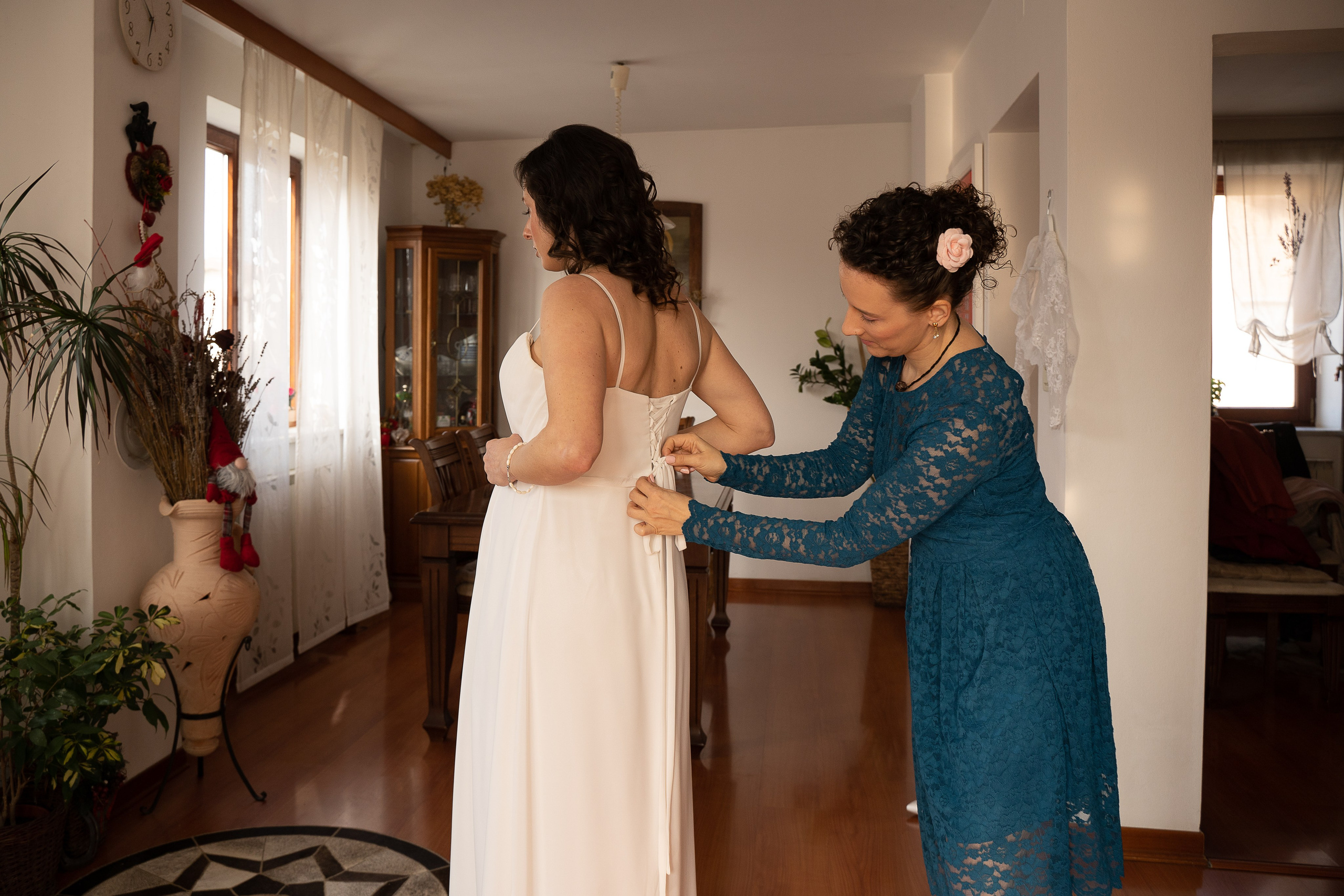 Poročna fofografija. Fotografinja in videografinja Mariia Bortiakova iz Slovenije: fotografiranje dogodkov, portretov in snemanje videov po vsej Sloveniji