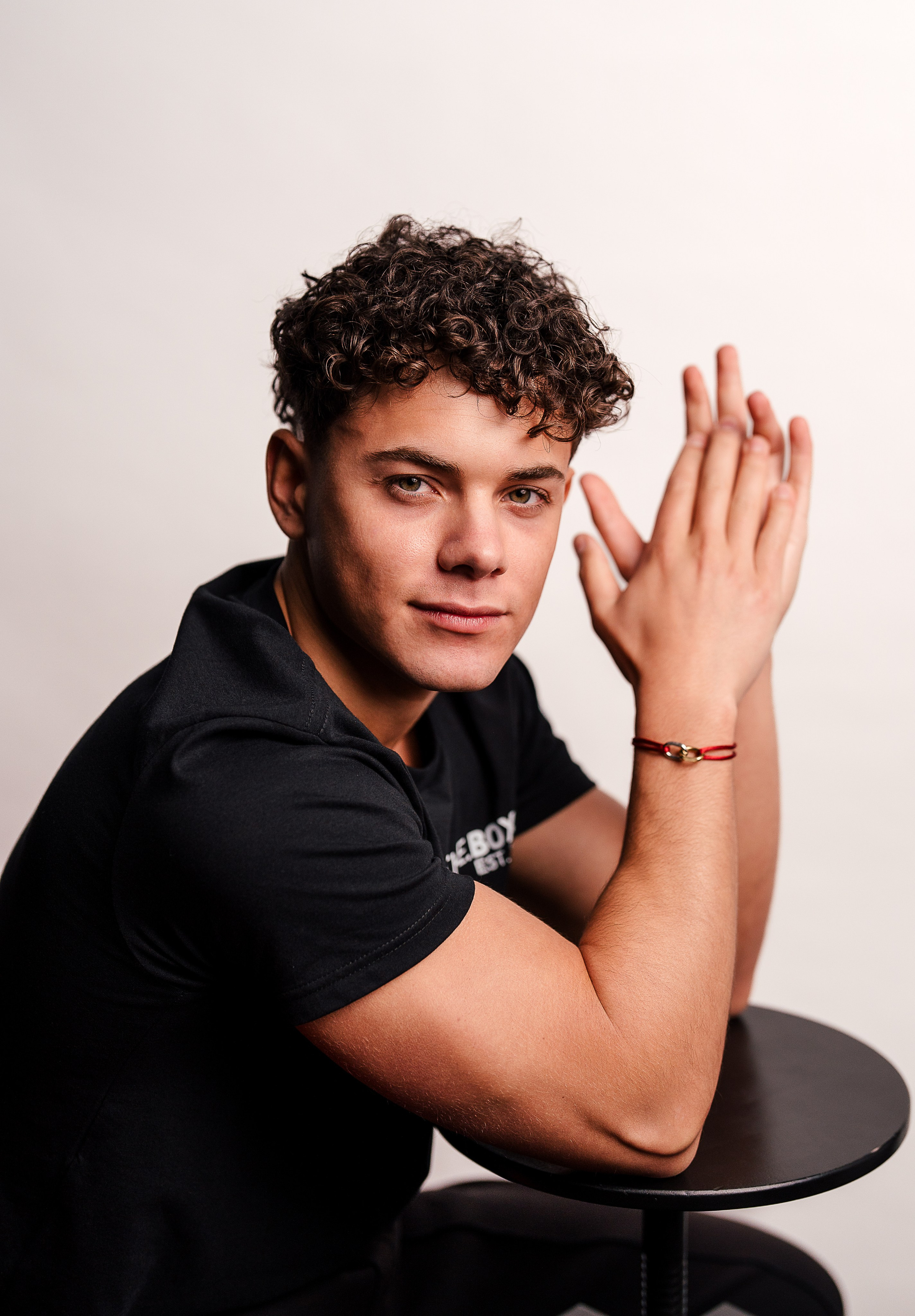 Amina Yassin. Familien, Portrait und Konzeptualfotografie in Genf, Schweiz