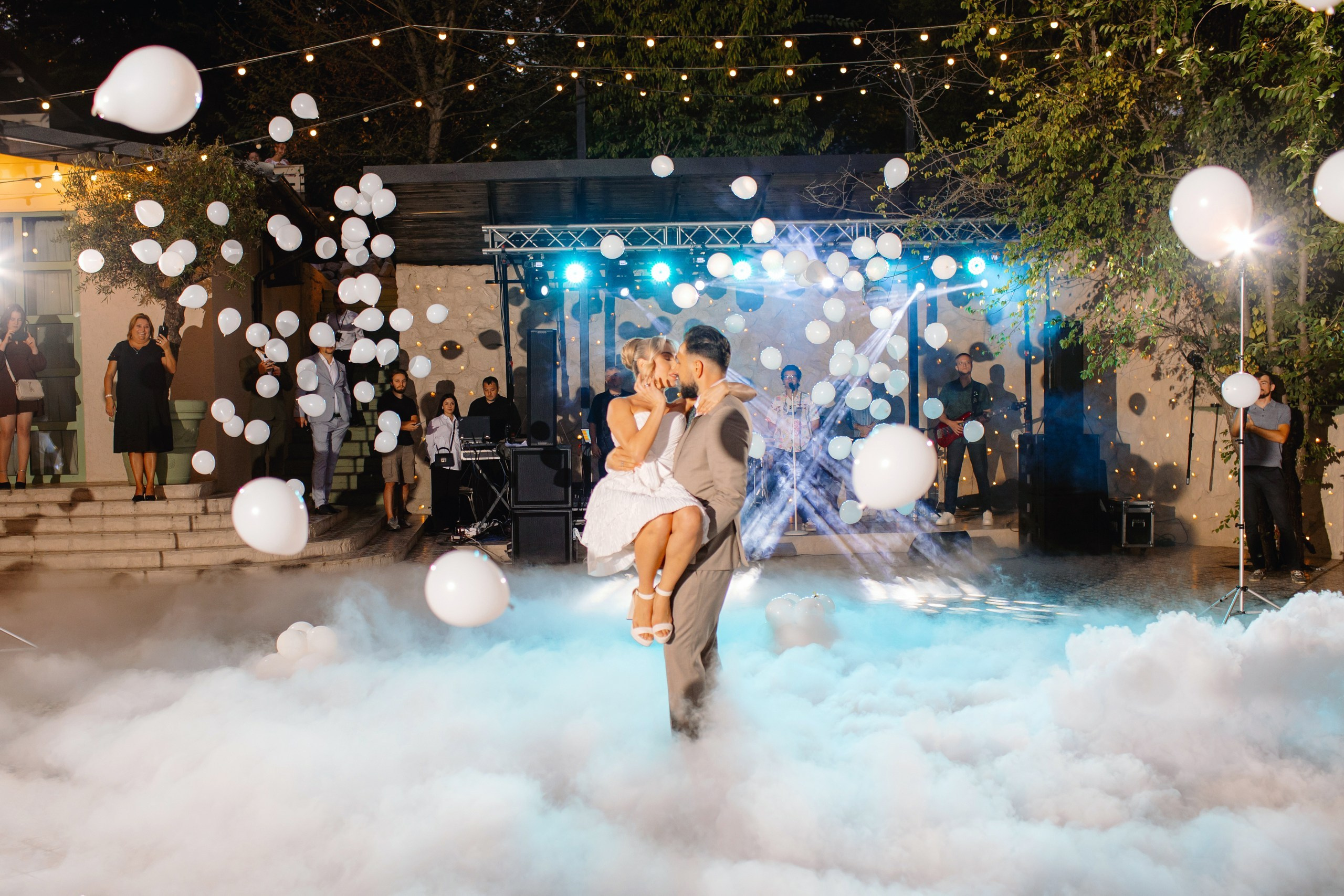 Dragos & Valeria — Lago Event Park Wedding. Iurkovski PHOTOGRAPHY in Europe. Luxury destination weddings and events