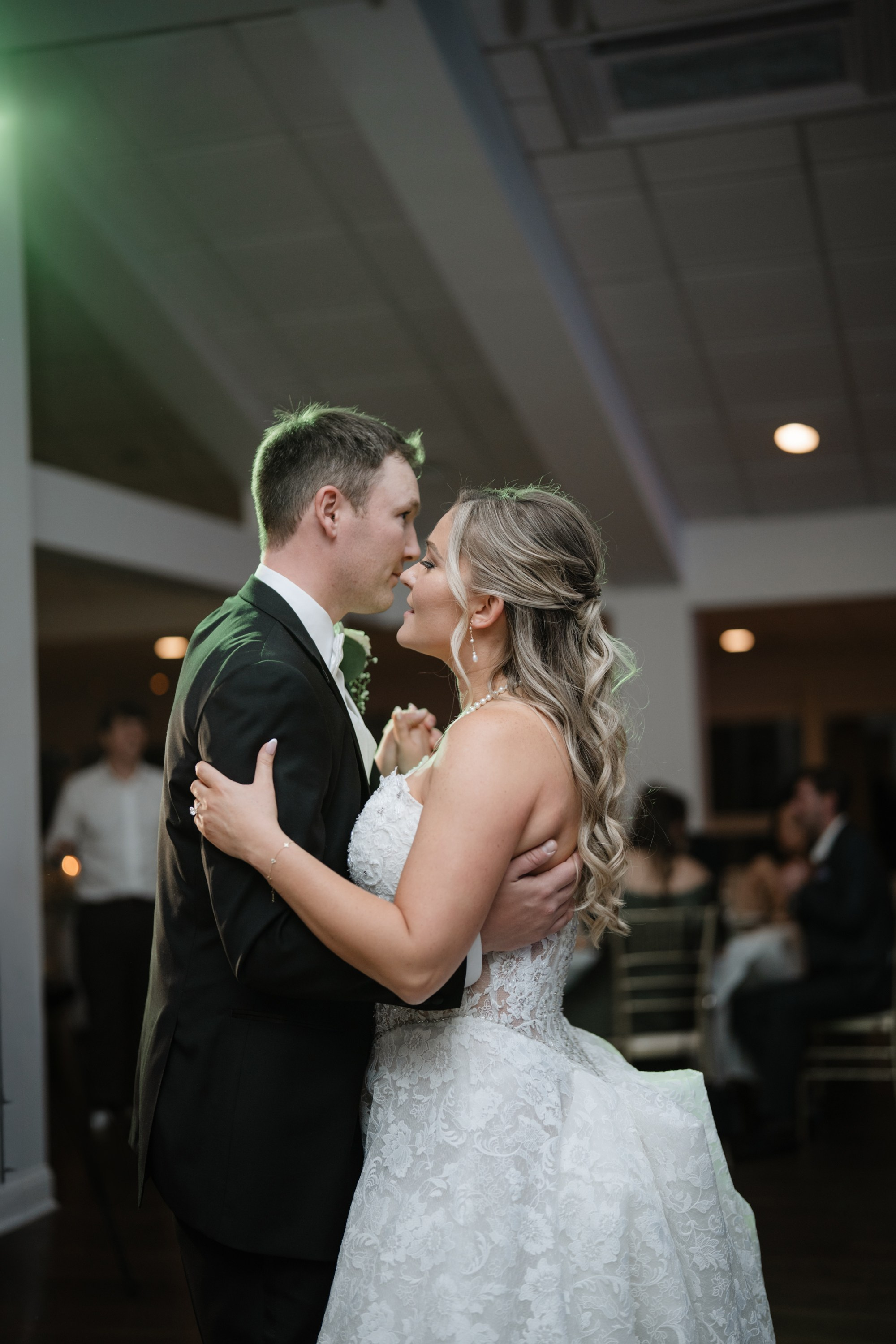 Justyna and Michael’s wedding — Port Jefferson, NY. Portrait and wedding photographer in New York