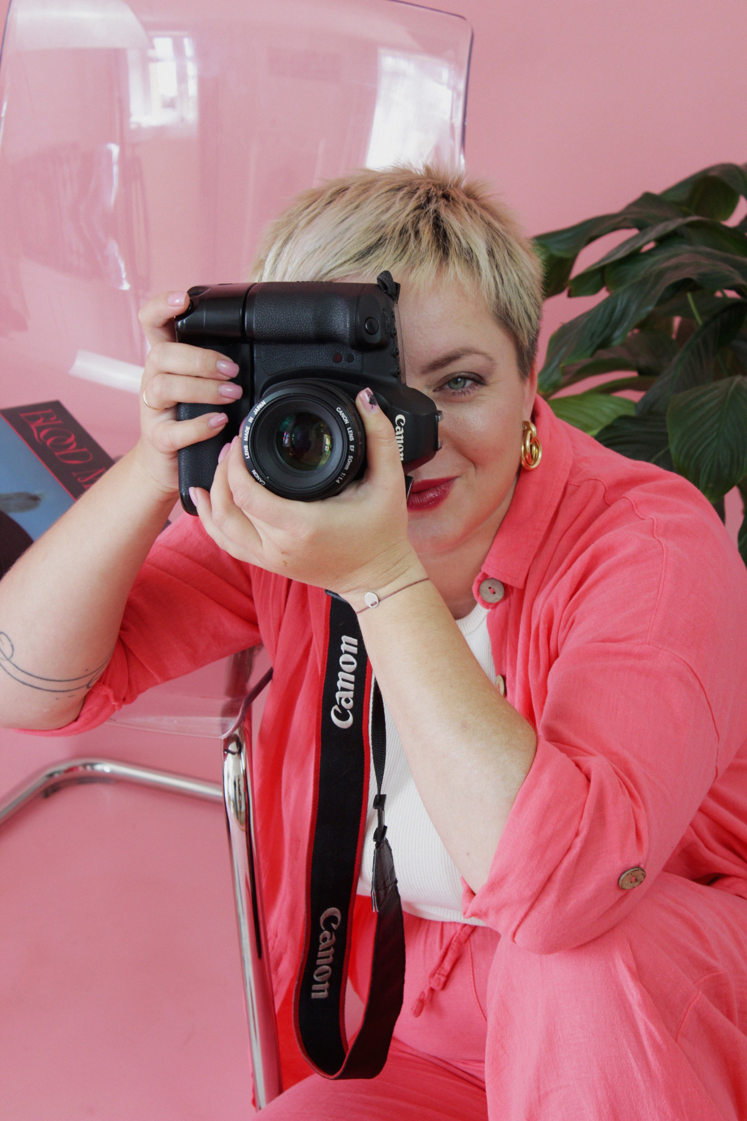 Studio Portrait and Lifestyle Photoshoot with Professional Lighting. Lana Petrychenko — Portrait & Family Photographer. Valencia, Spain