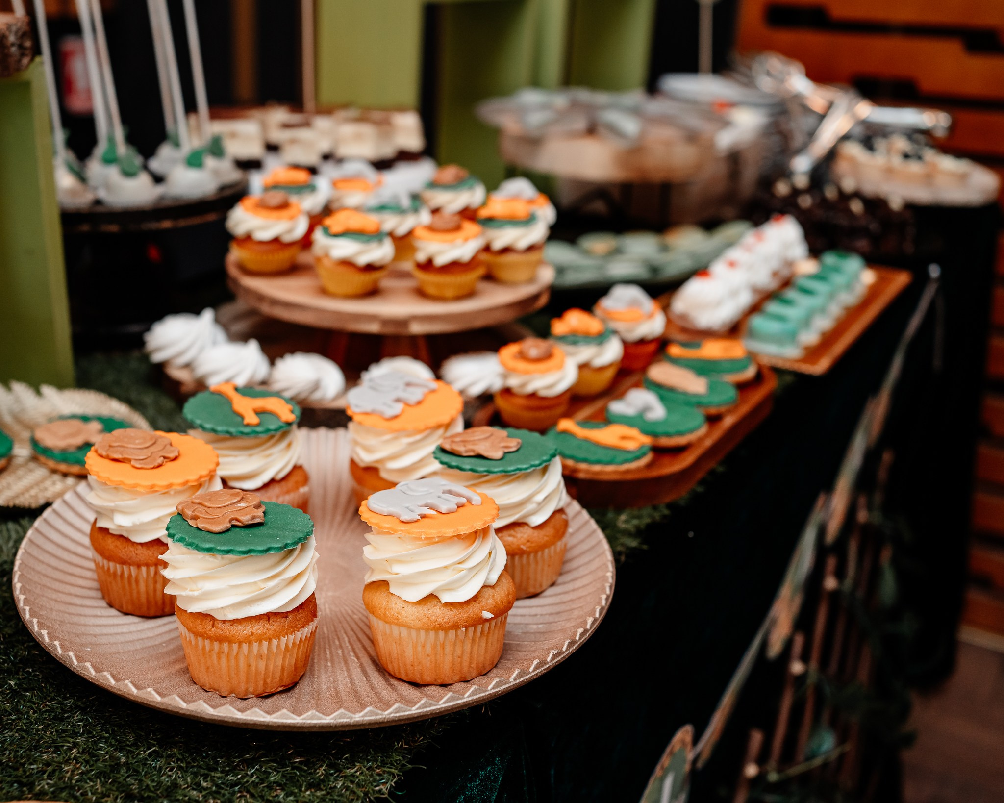 Fotograf de Botez în București- Mihai Popa Fotograf. Fotograf Nuntă & Botez București - Mihai Popa | Dincolo de oameni, imortalizez emoții!