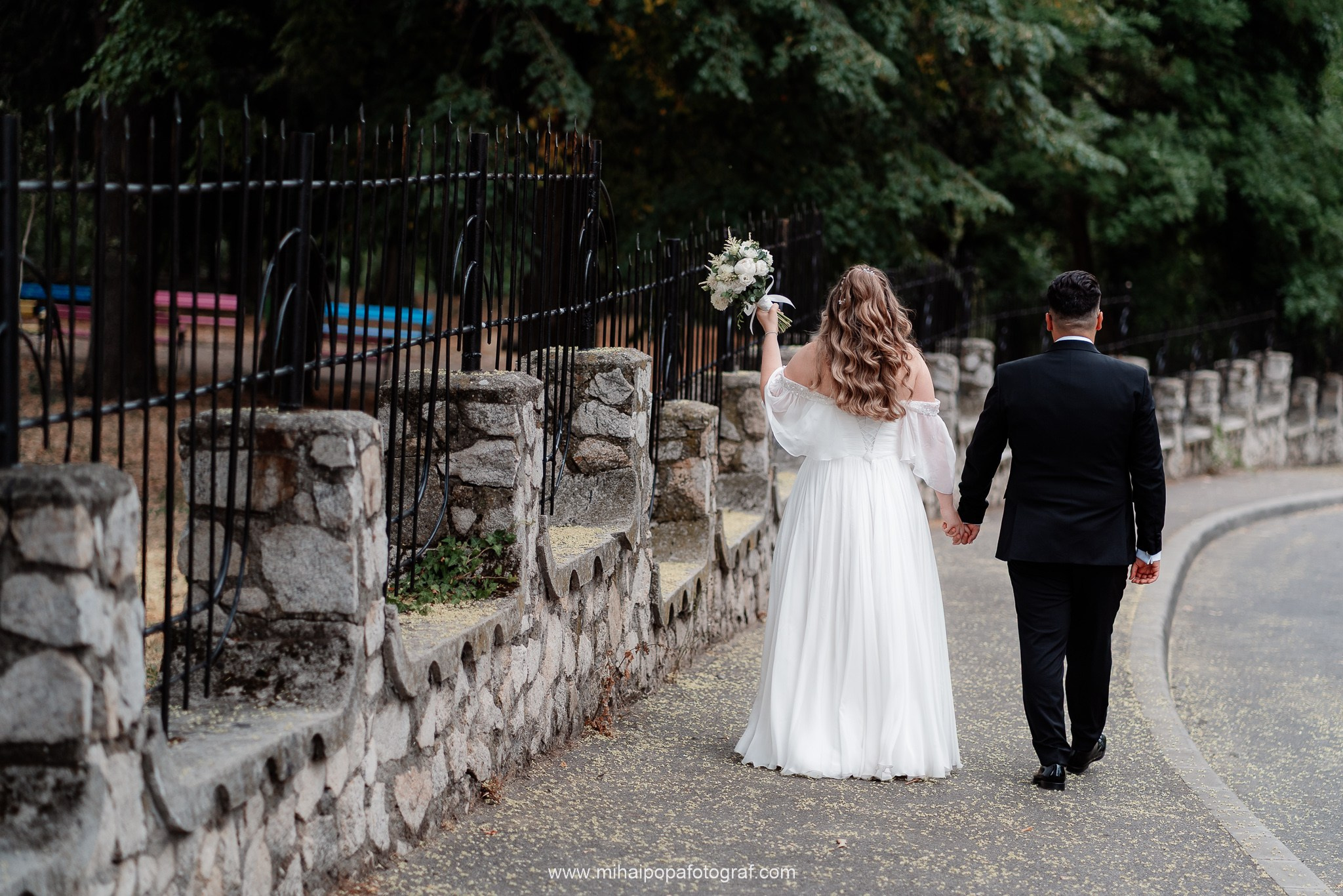 Fotograf de nuntă în Drobeta-Turnu Severin | Mihai Popa Fotograf. Fotograf Nuntă & Botez București - Mihai Popa | Dincolo de oameni, imortalizez emoții!
