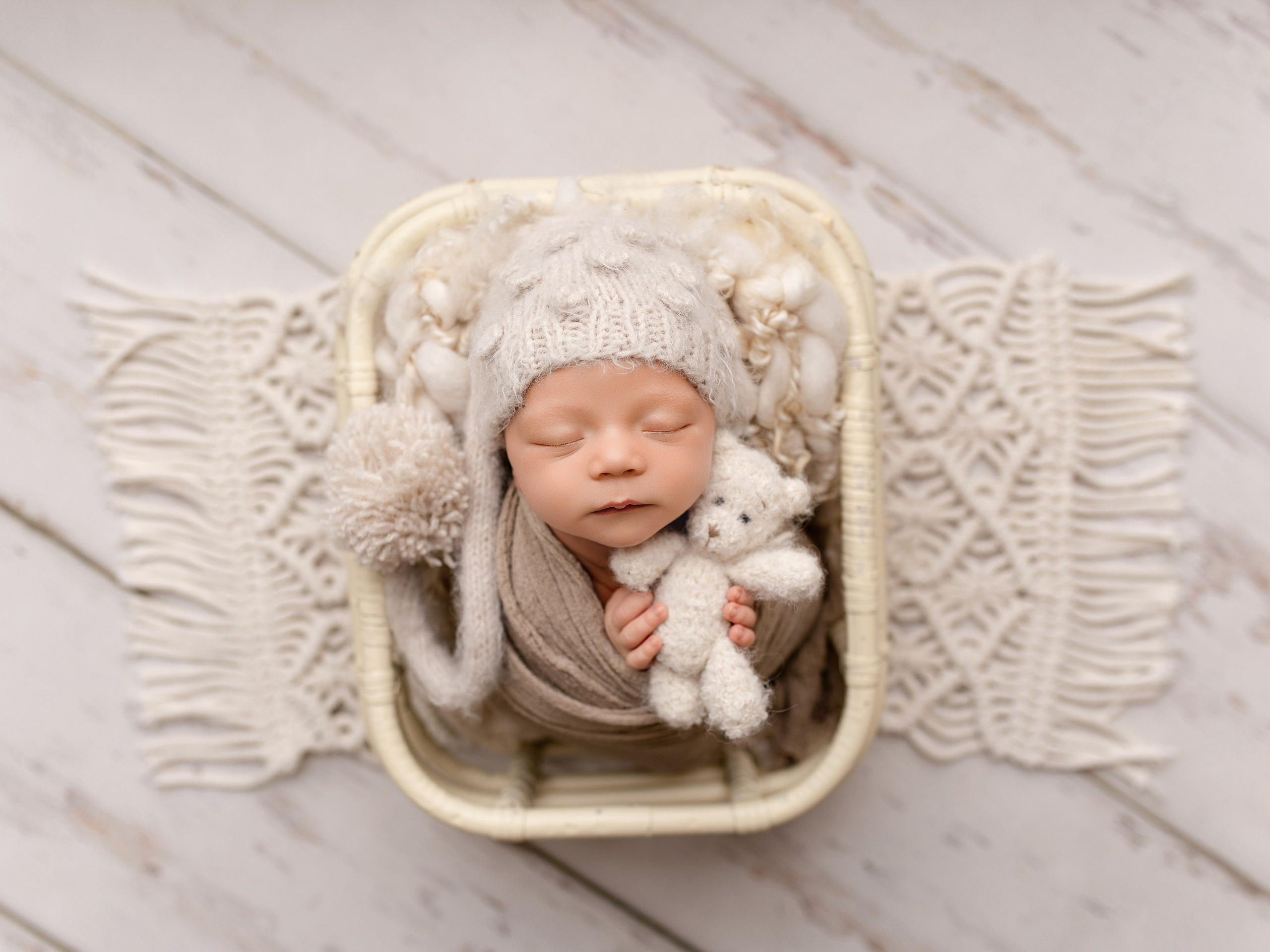 Esu Aleksandra naujagimių ir kudikių fotografė iš Vilniaus