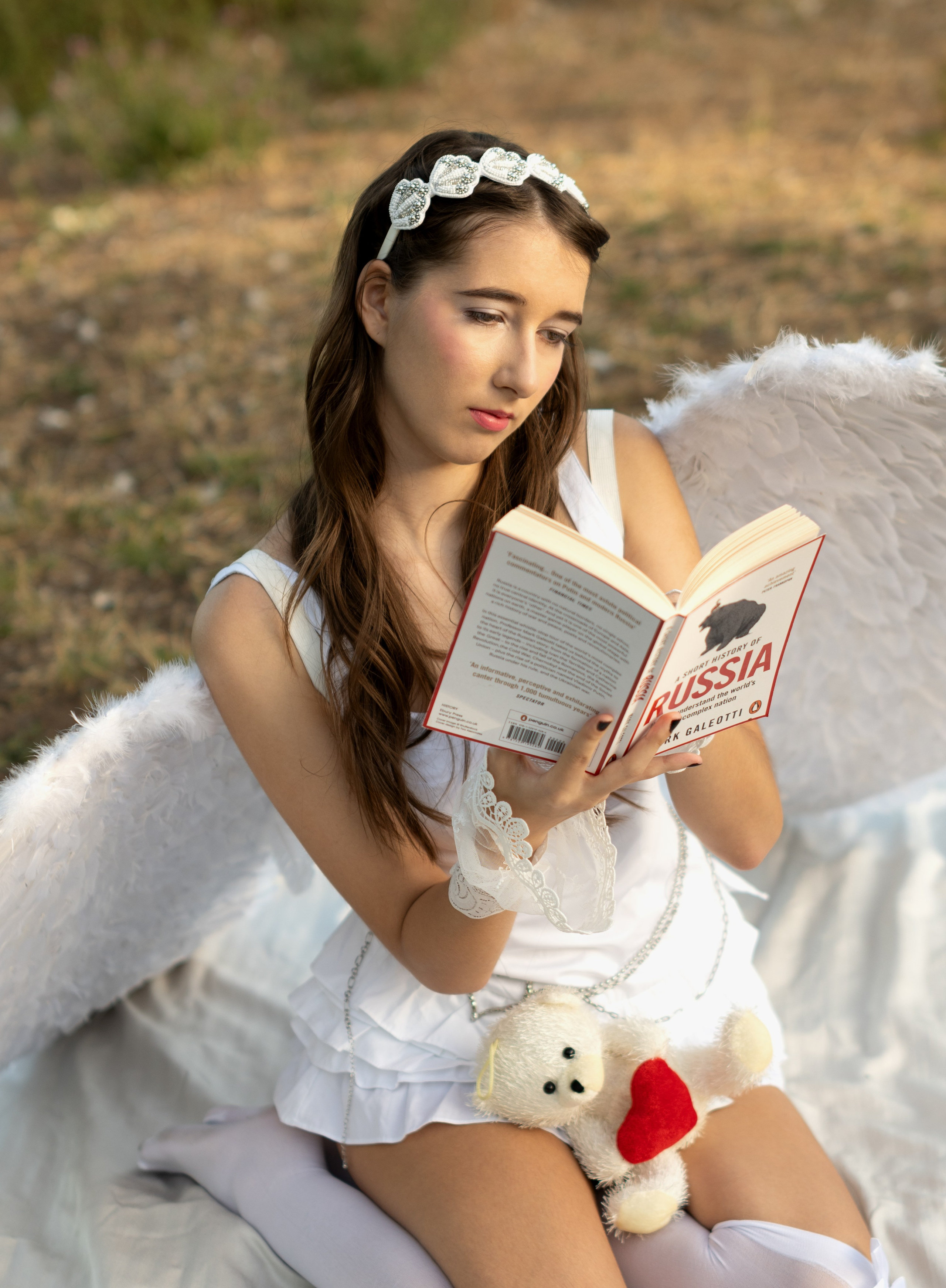 Angel Shoot 2. Women’s photographer in Coventry, UK. Boudoir and portraits are my focus; I also capture couples, mini weddings, maternity & newborns