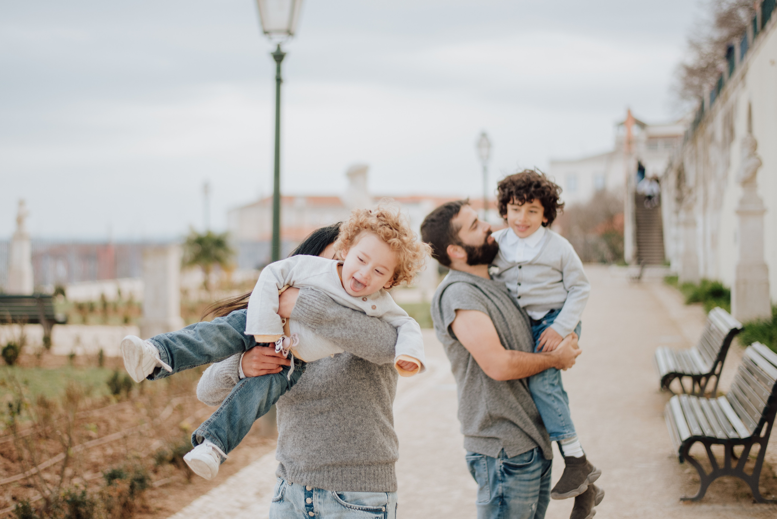 Solange and family. Lifestyle, wedding and family photographer