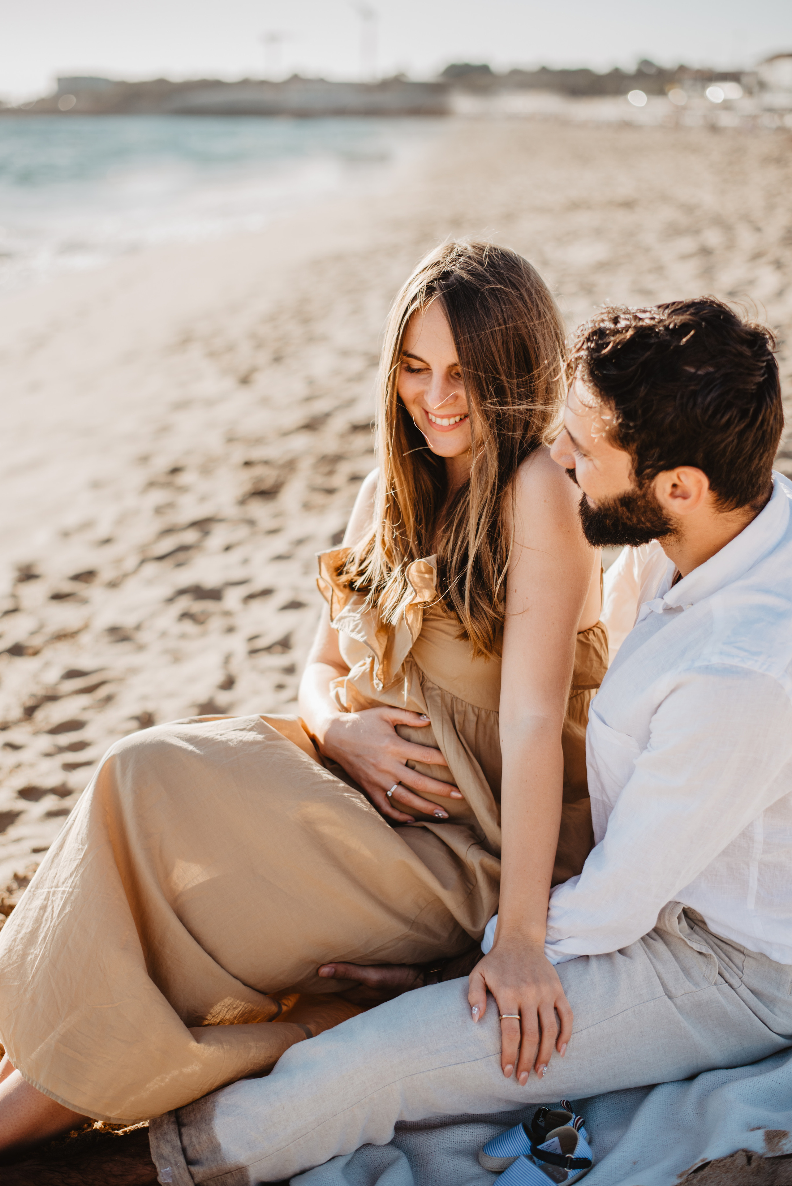 Couple beach photo section. Lifestyle, wedding and family photographer