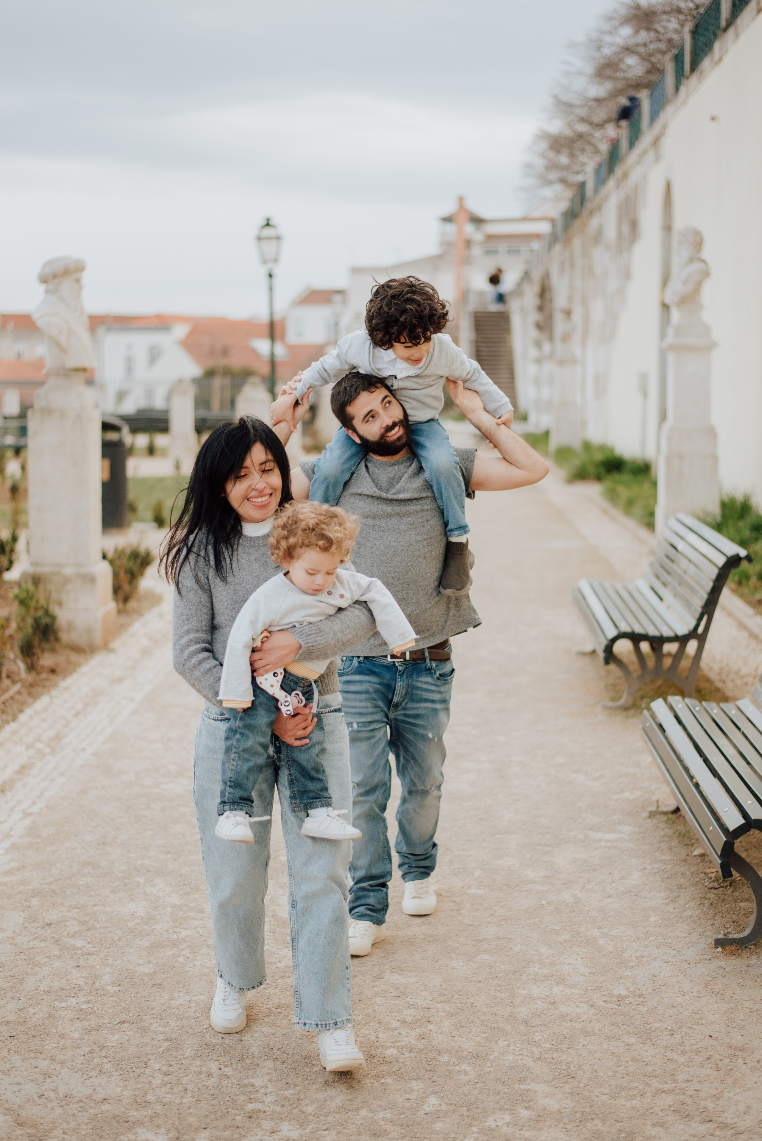 Solange and family. Lifestyle, wedding and family photographer