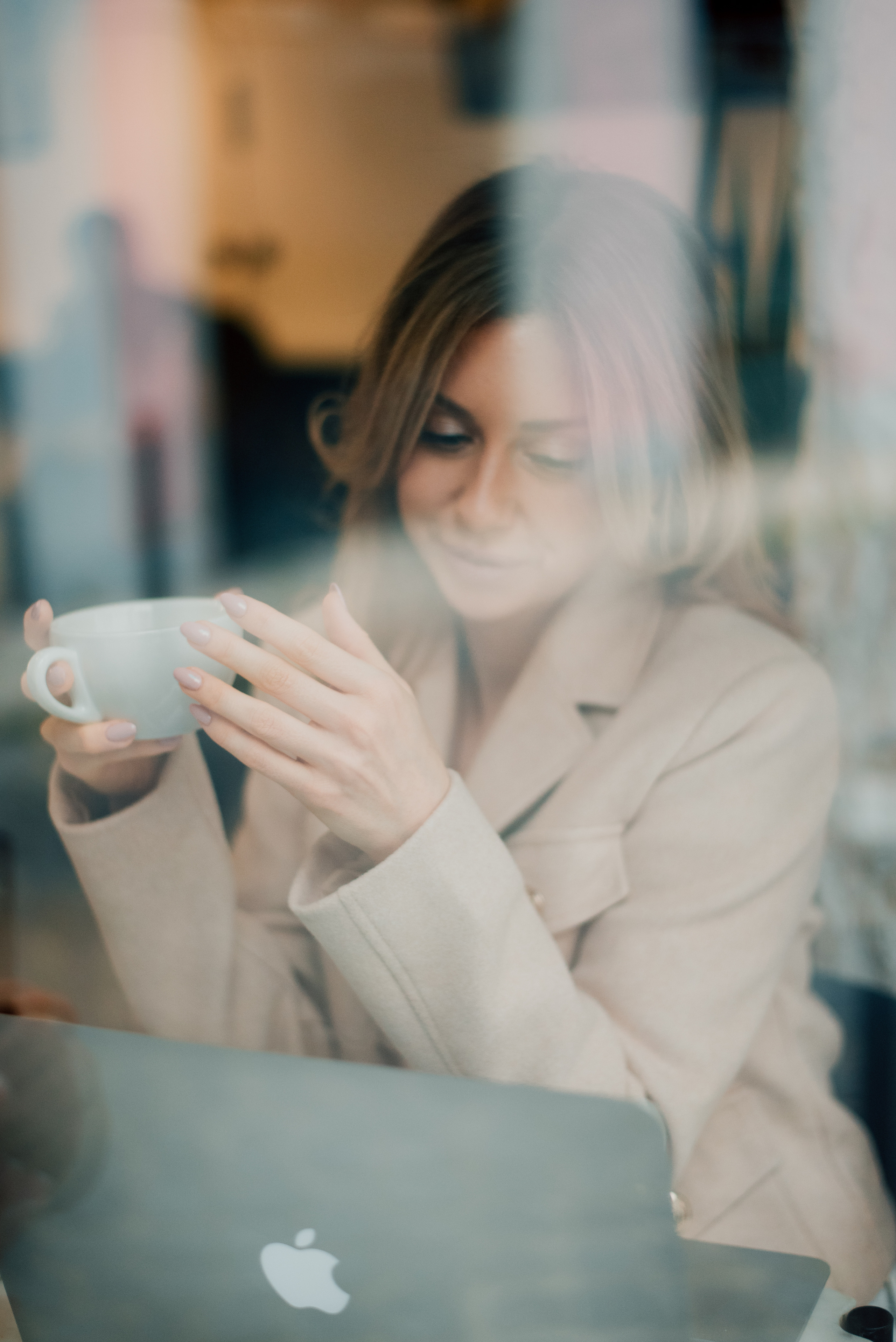 Emily. Lifestyle, wedding and family photographer