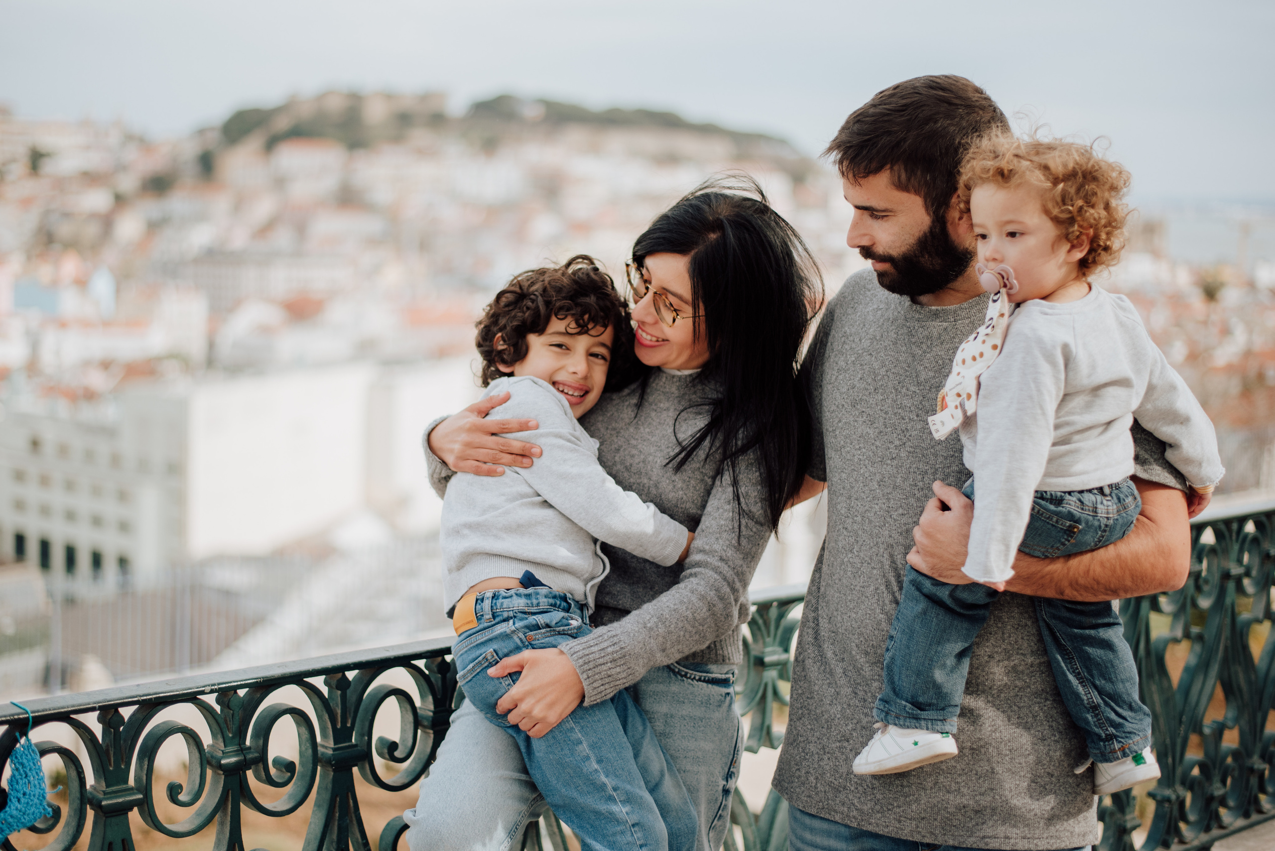 Solange and family. Lifestyle, wedding and family photographer