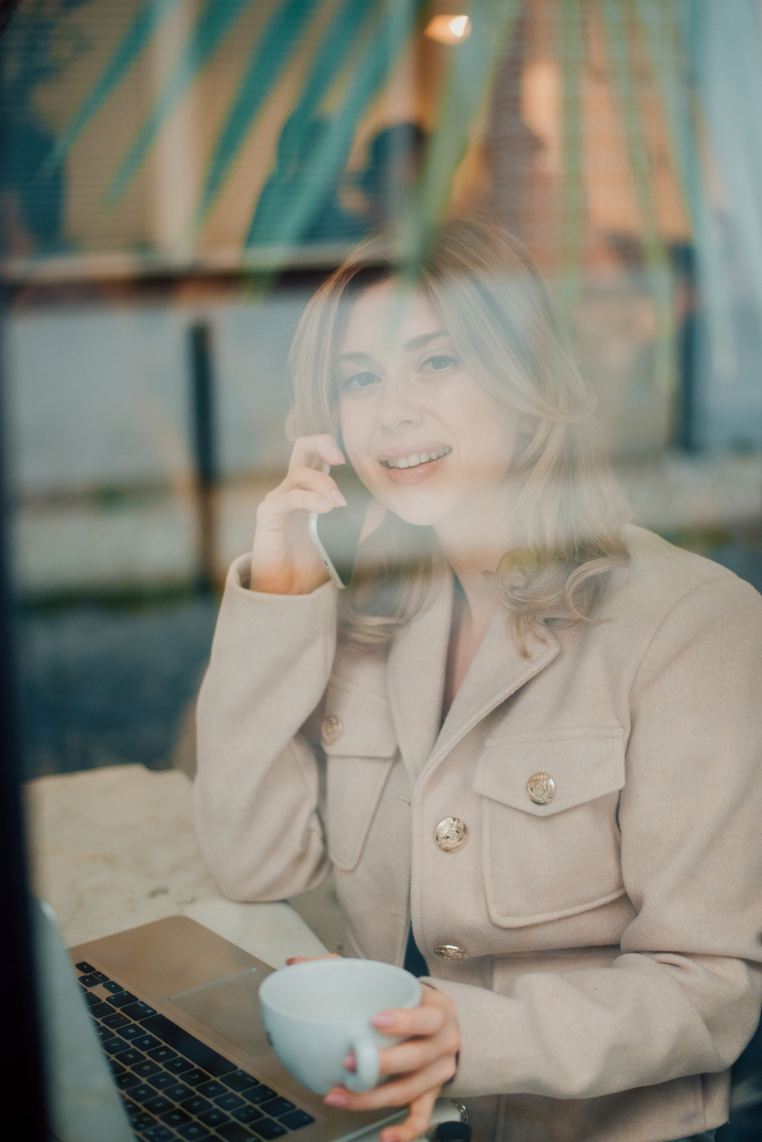 Emily. Lifestyle, wedding and family photographer