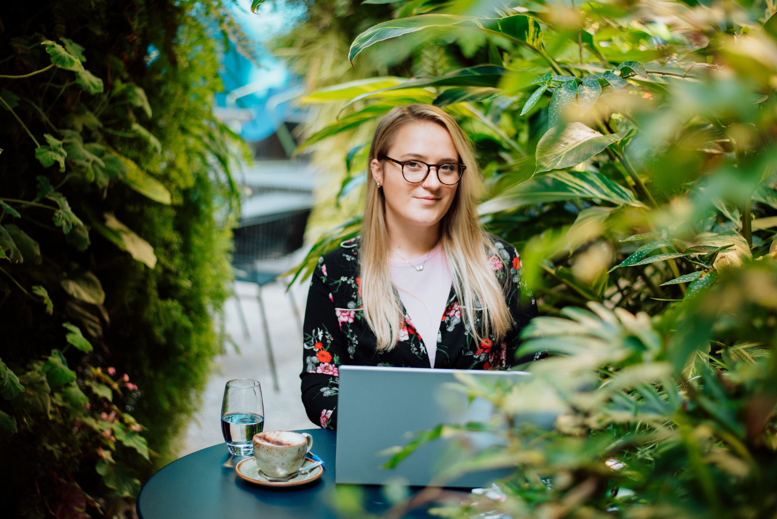 Bára. Lifestyle, wedding and family photographer