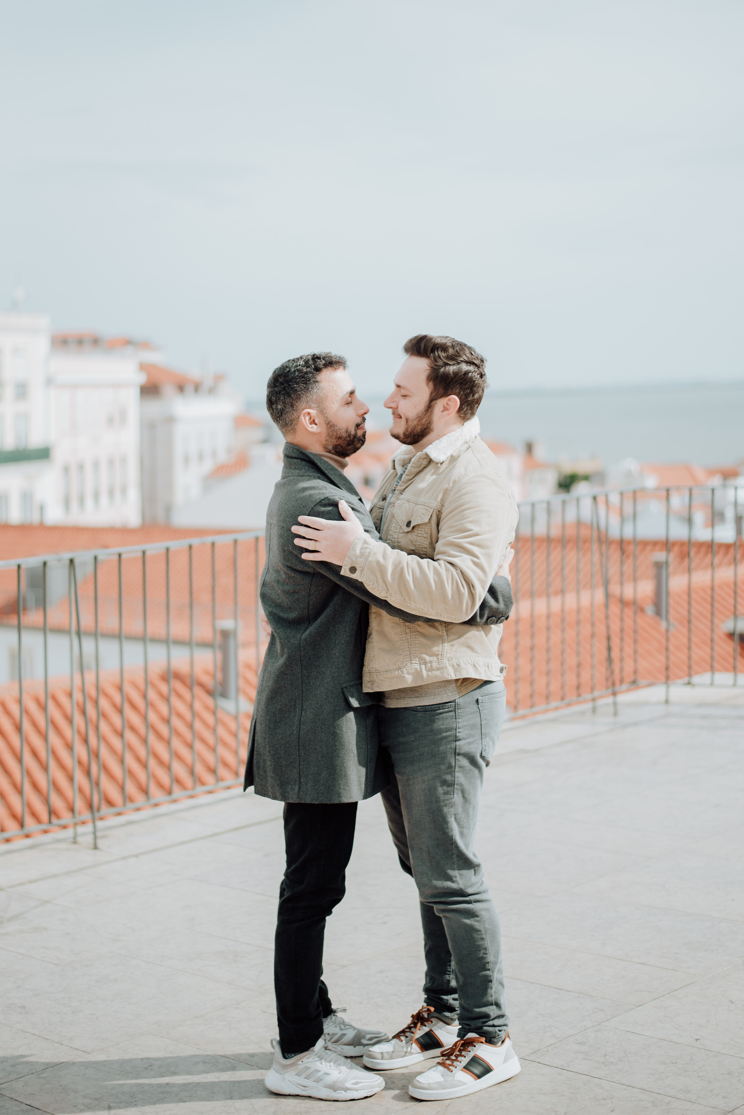 Garrett and Filipe. Lifestyle, wedding and family photographer