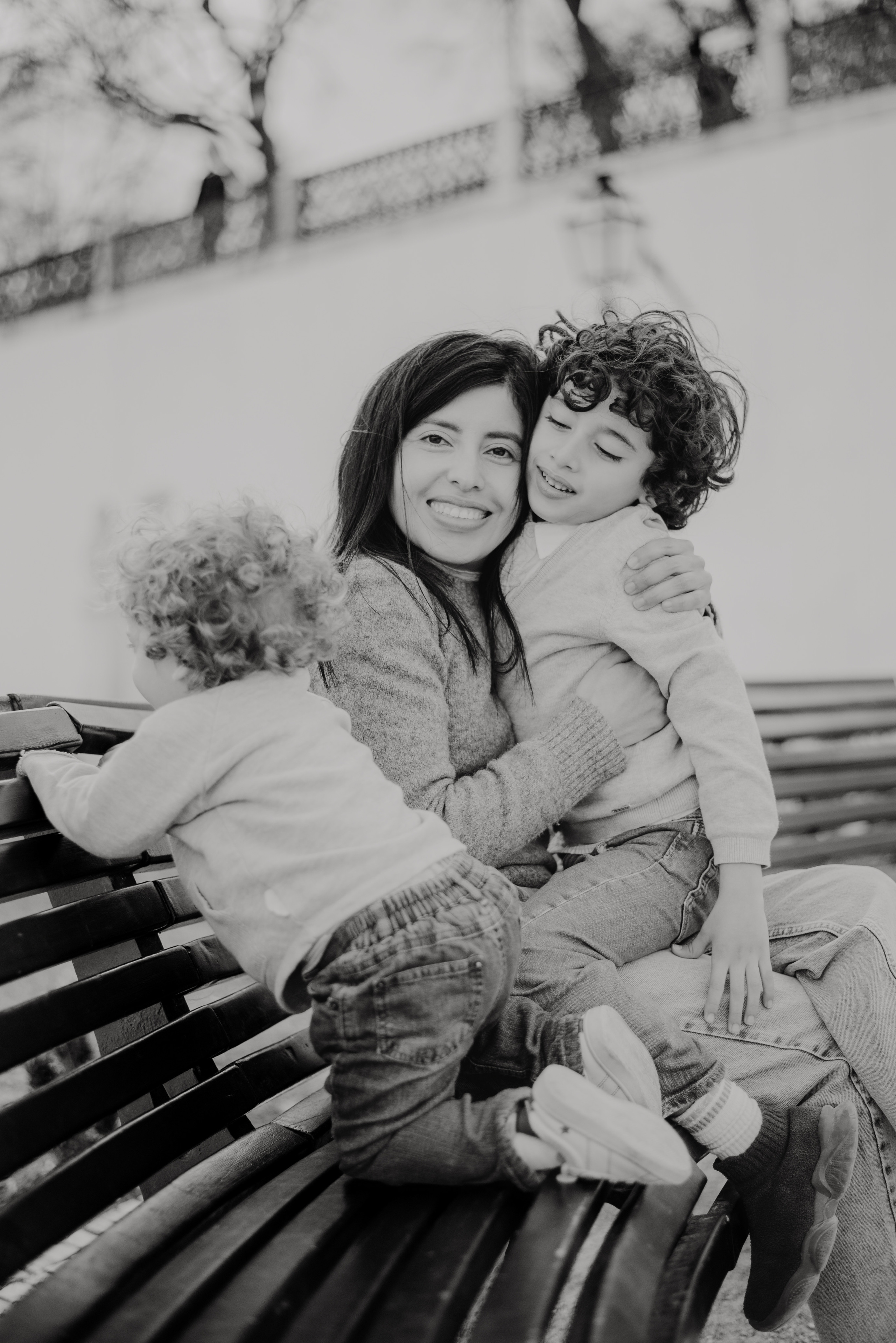 Solange and family. Lifestyle, wedding and family photographer