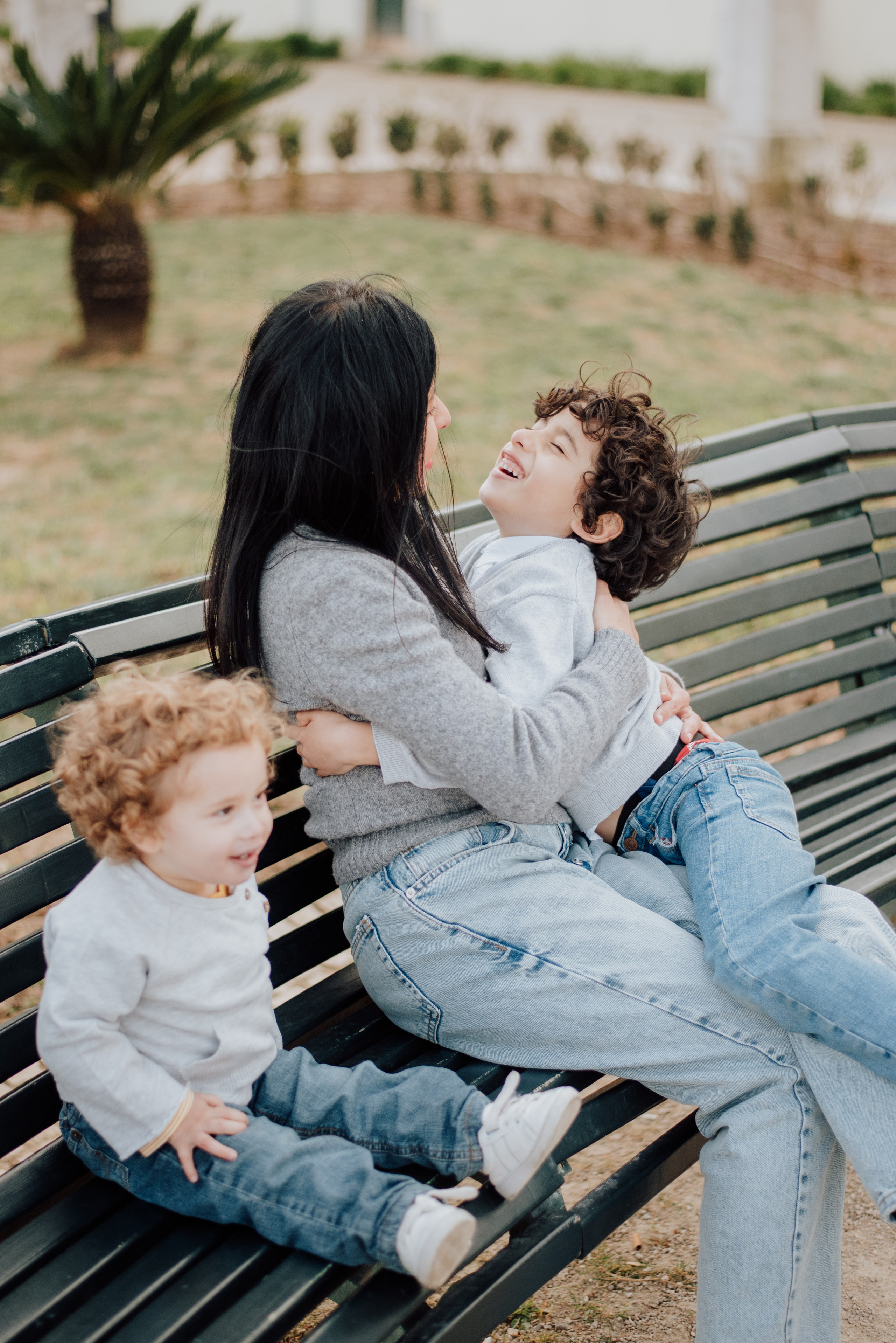 Solange and family. Lifestyle, wedding and family photographer