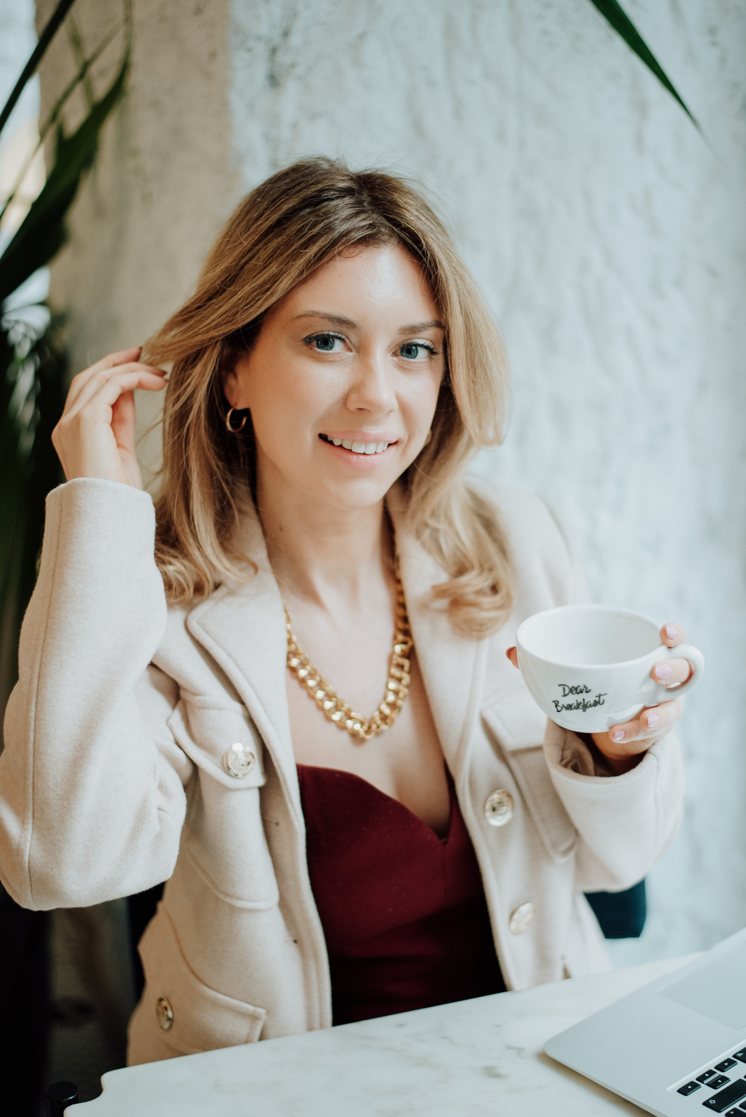 Emily. Lifestyle, wedding and family photographer