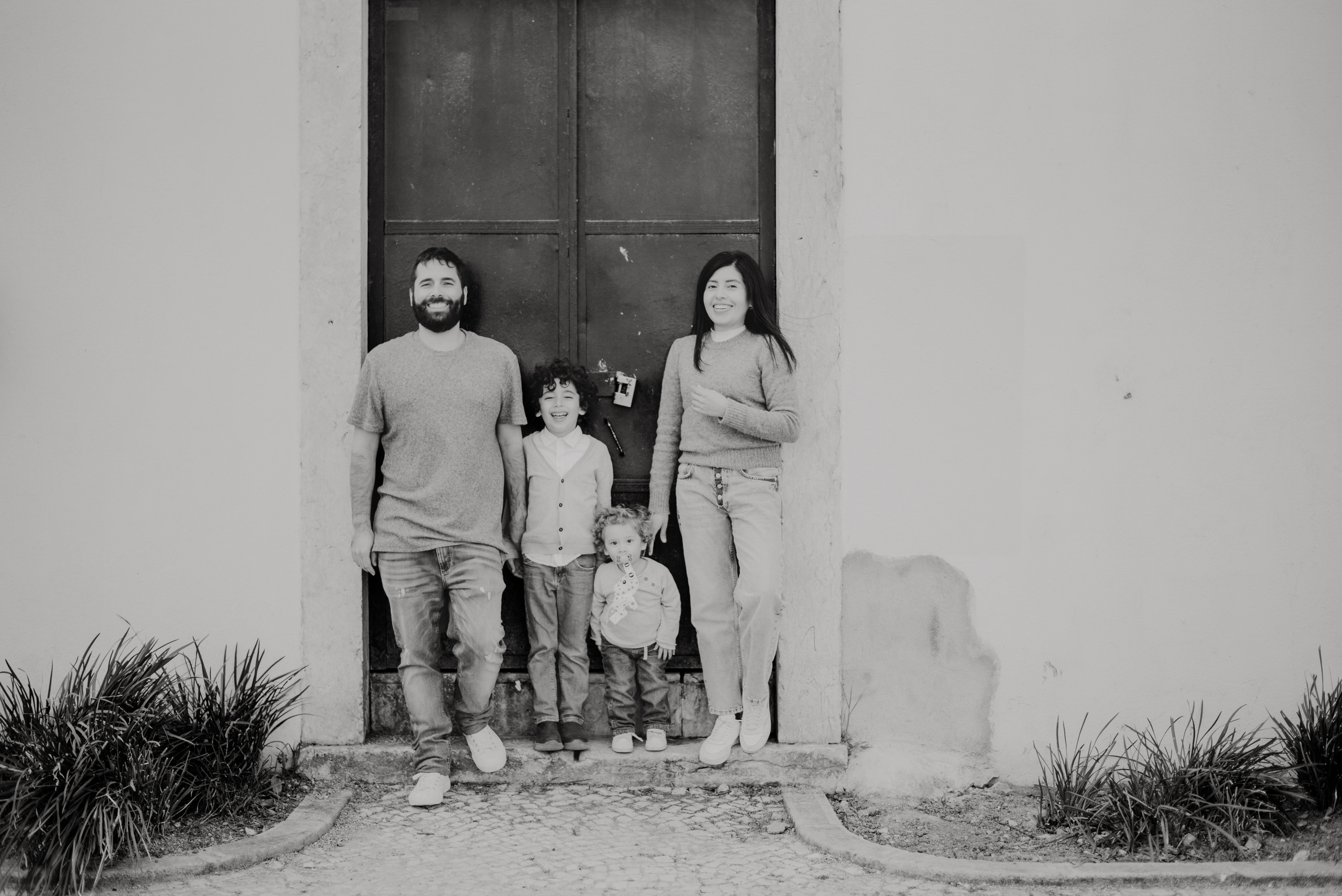 Solange and family. Lifestyle, wedding and family photographer