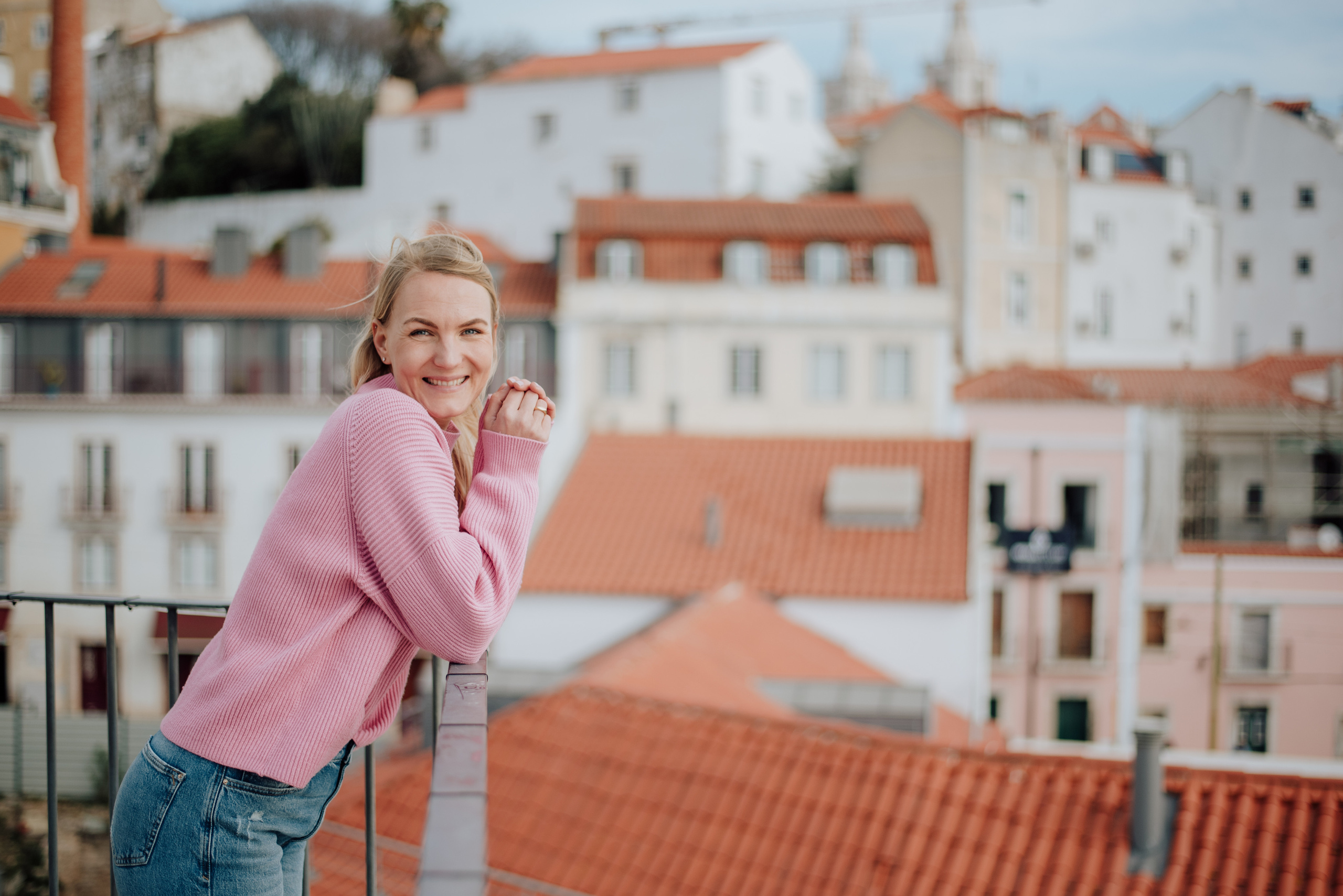 Maria. Lifestyle, wedding and family photographer