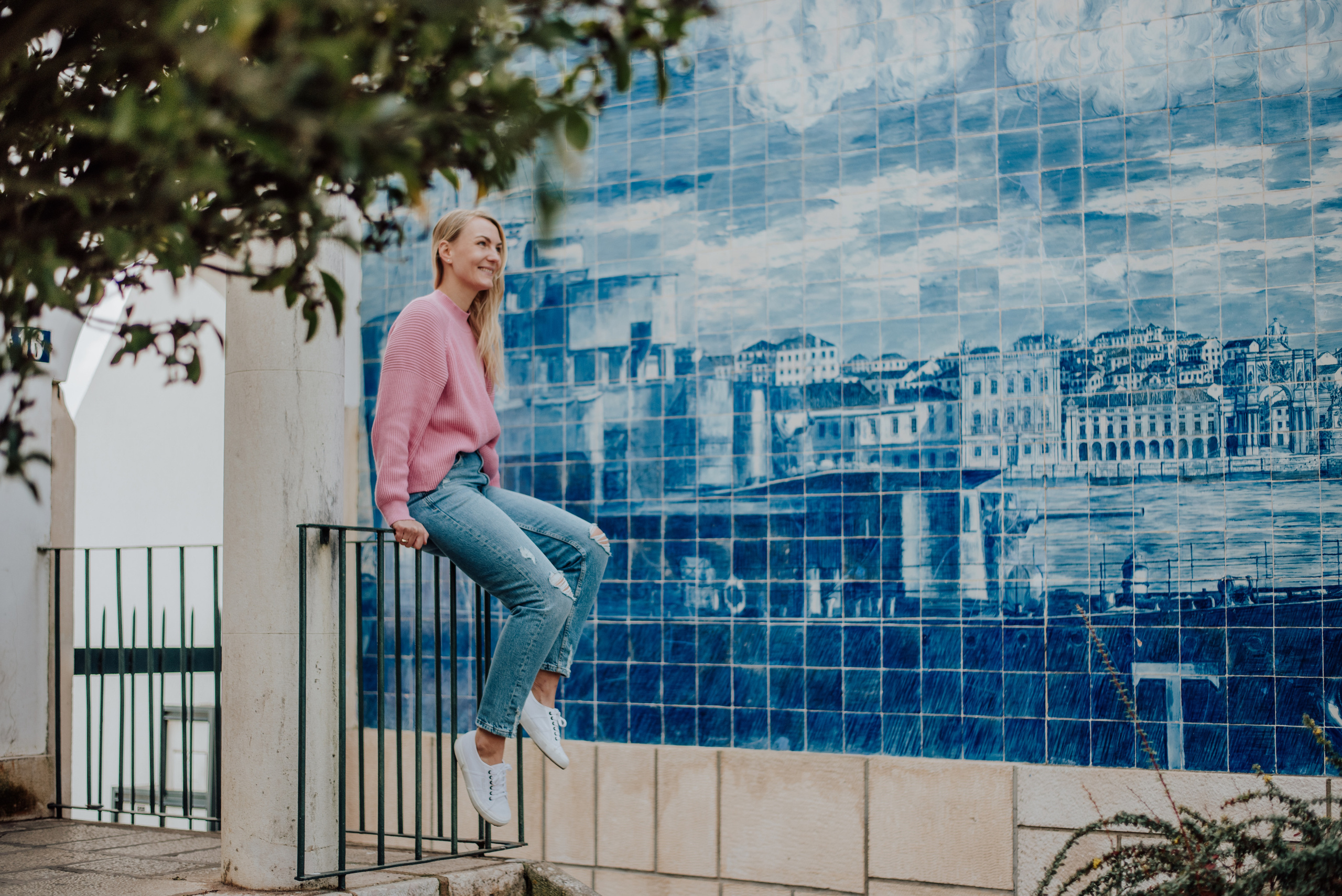 Maria. Lifestyle, wedding and family photographer