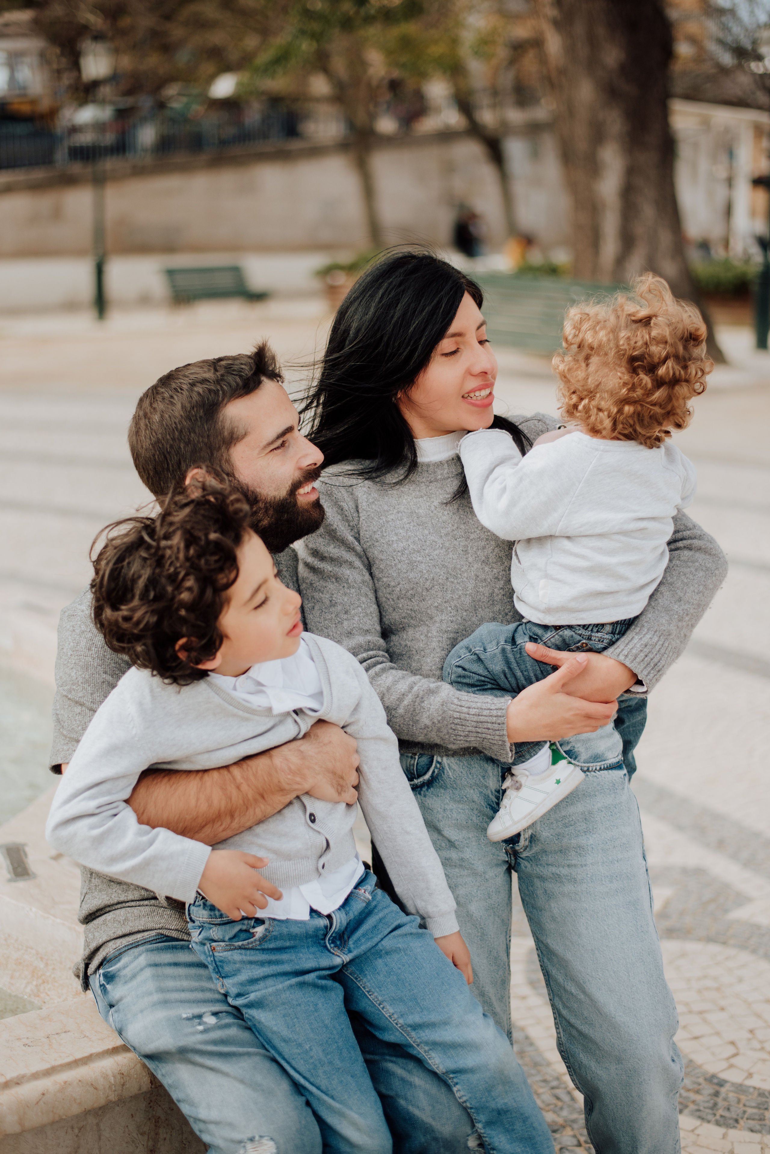 Solange and family. Lifestyle, wedding and family photographer