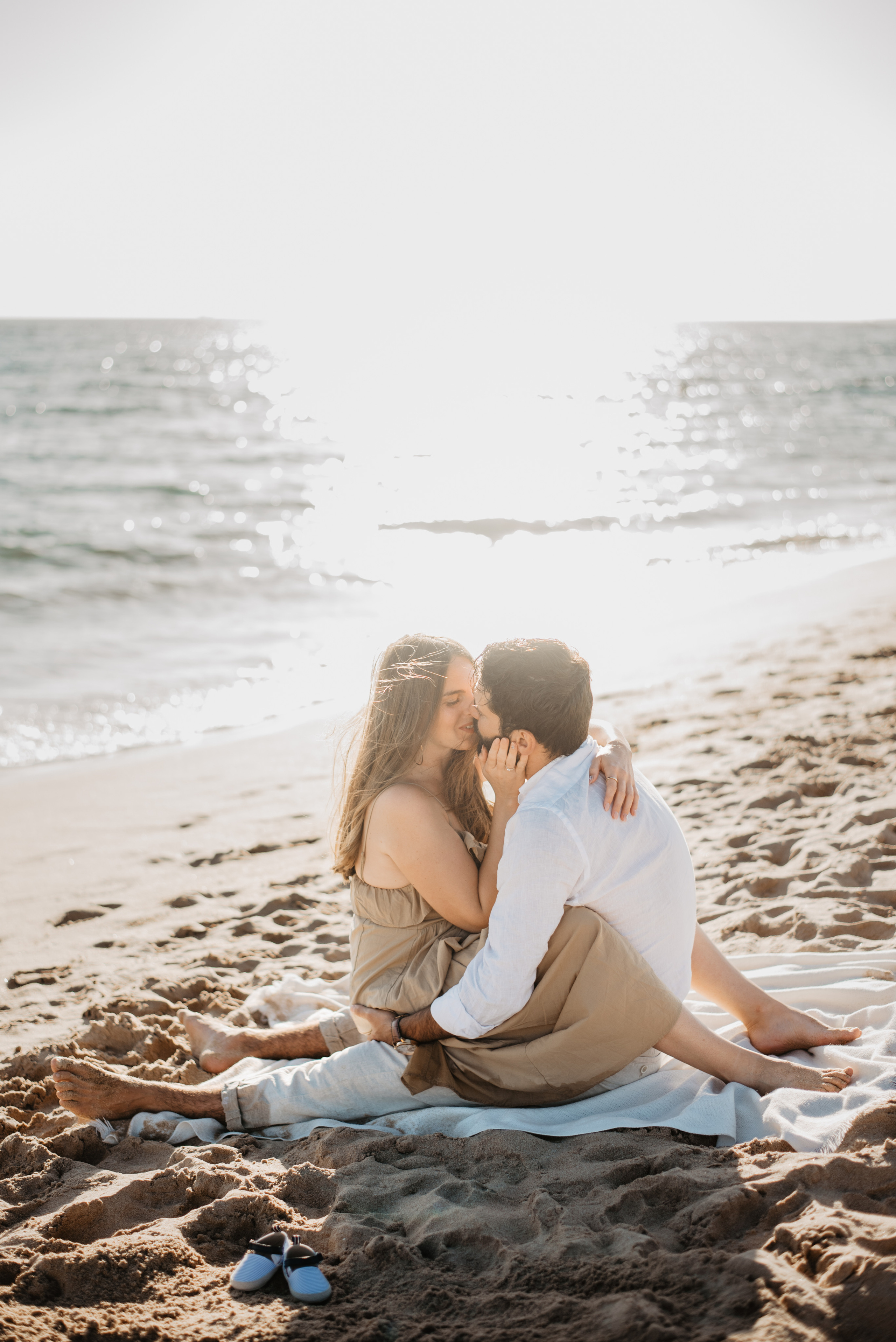 Couple beach photo section. Lifestyle, wedding and family photographer