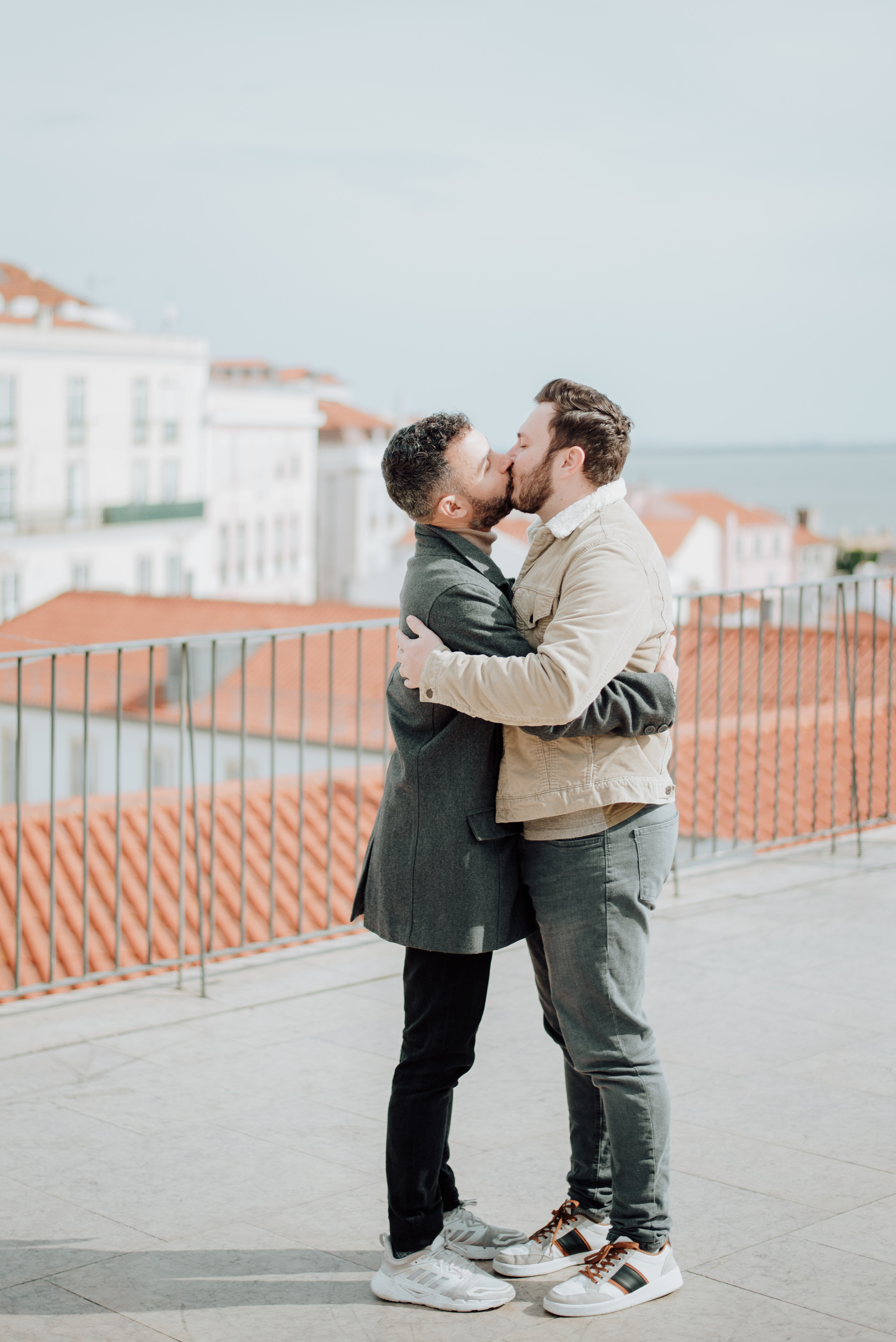 Garrett and Filipe. Lifestyle, wedding and family photographer