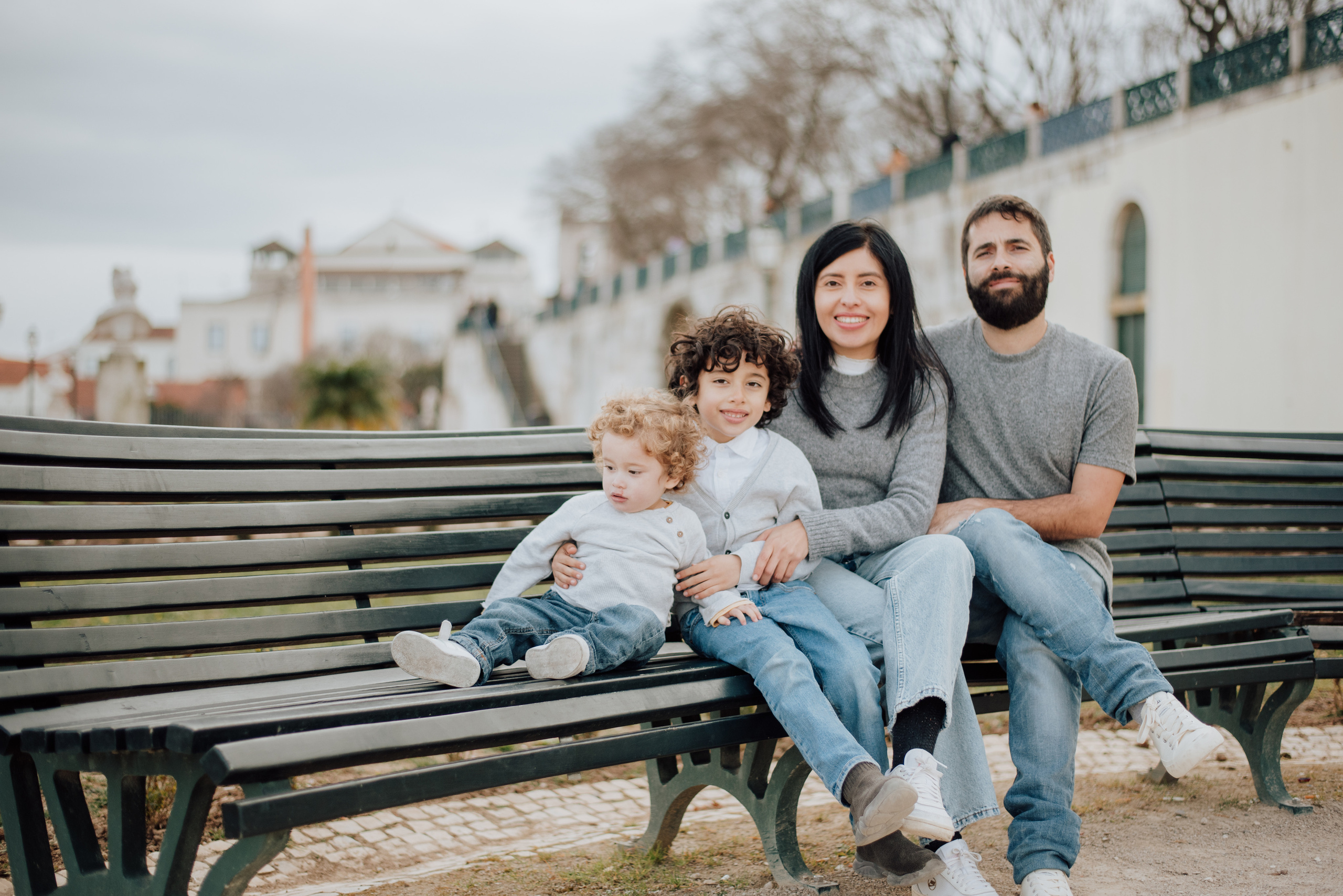 Solange and family. Lifestyle, wedding and family photographer