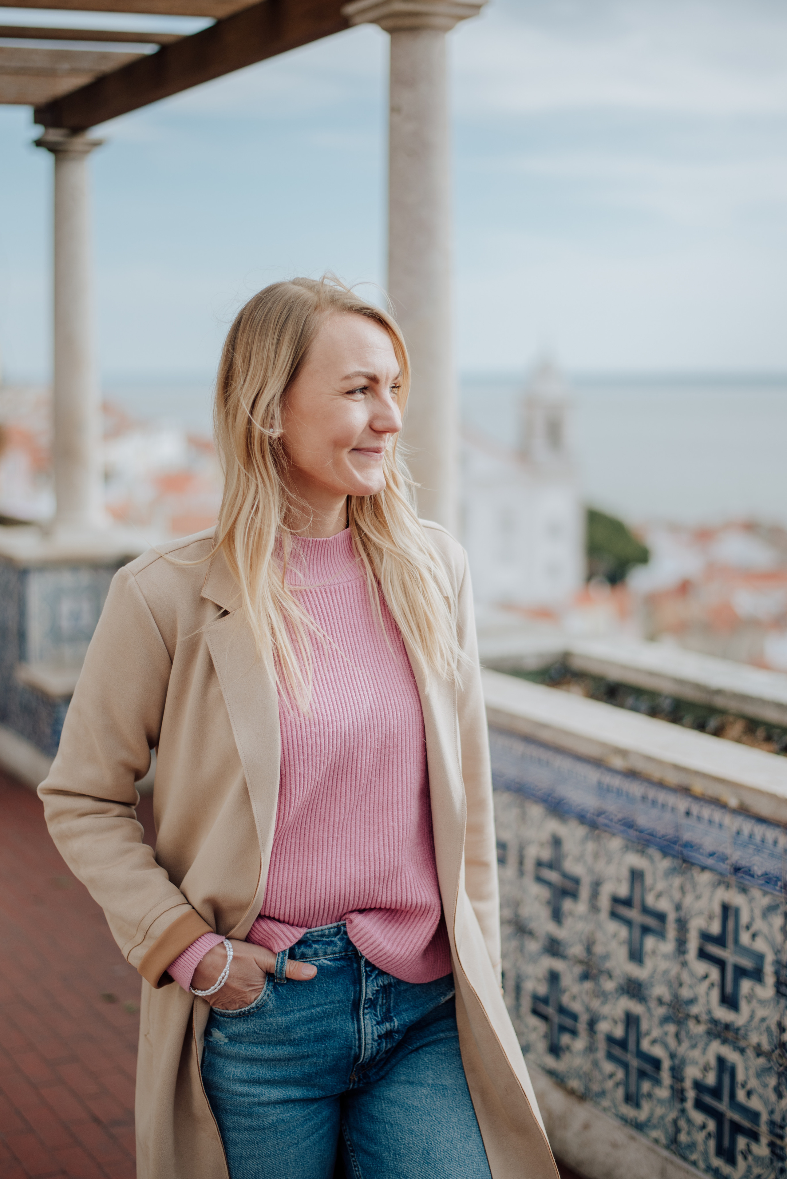 Maria. Lifestyle, wedding and family photographer