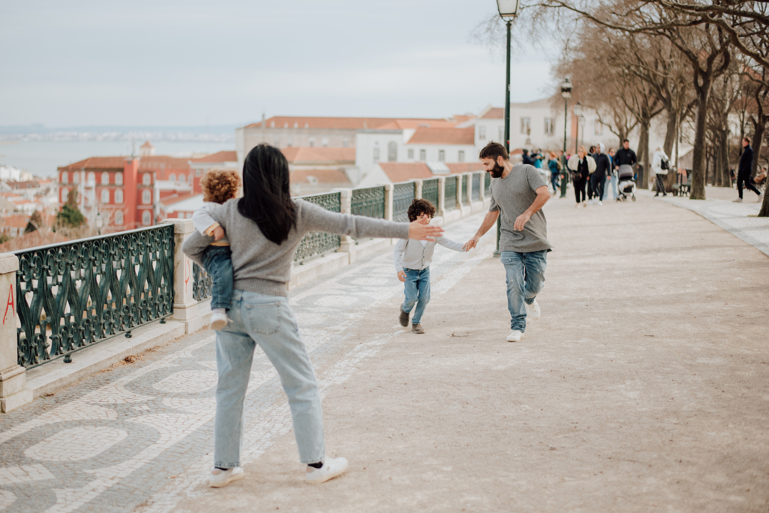 Solange and family. Lifestyle, wedding and family photographer