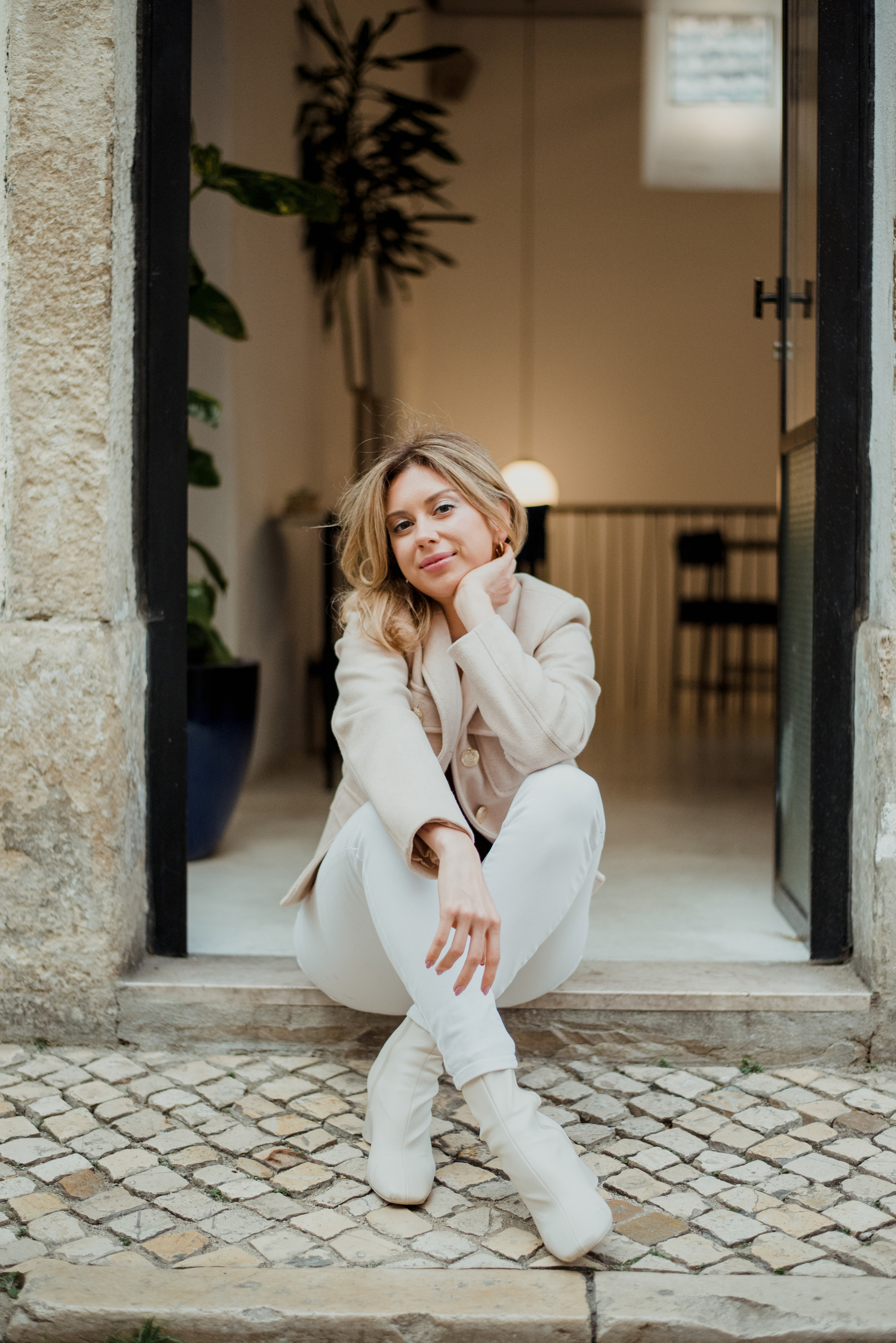 Emily. Lifestyle, wedding and family photographer