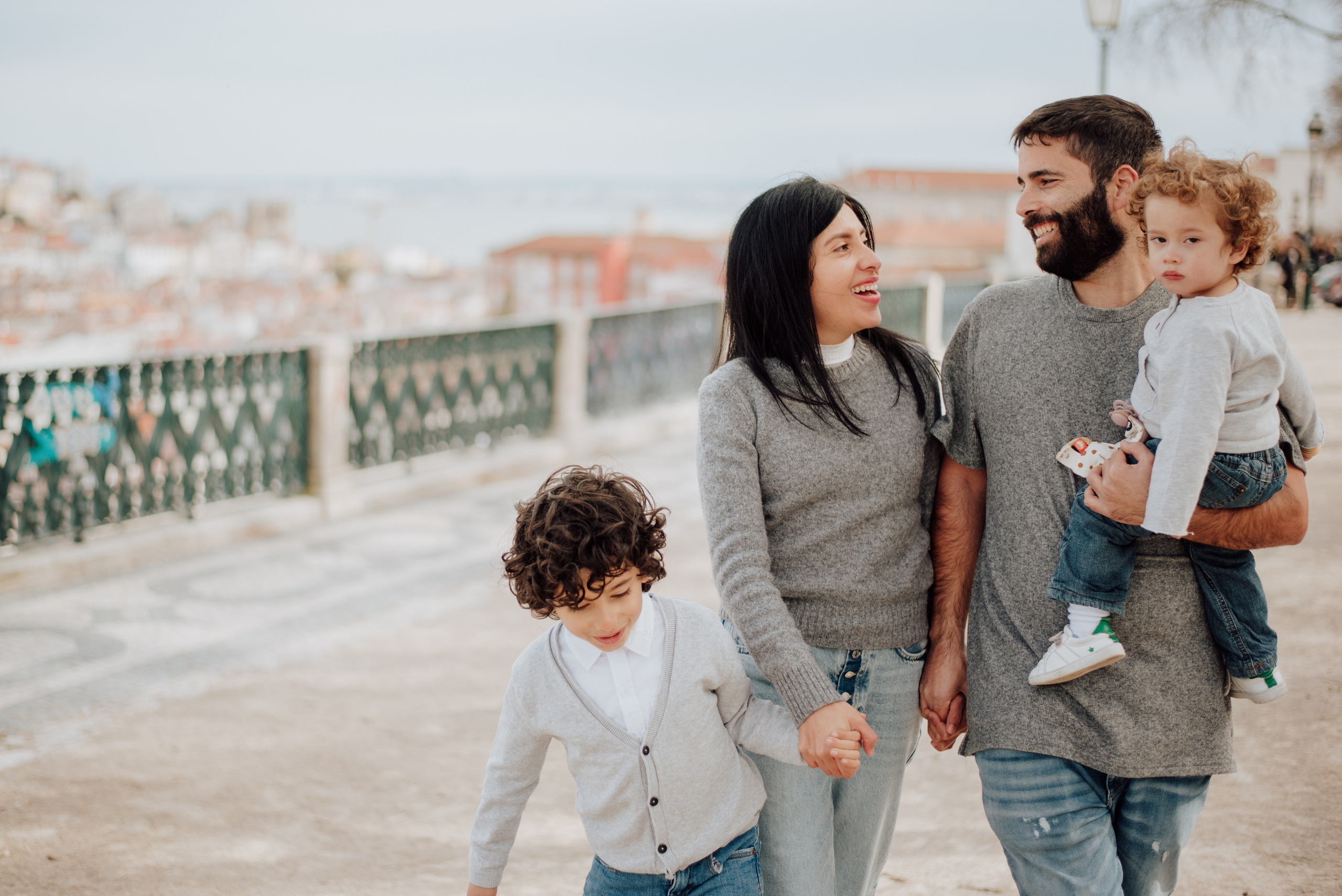 Solange and family. Lifestyle, wedding and family photographer