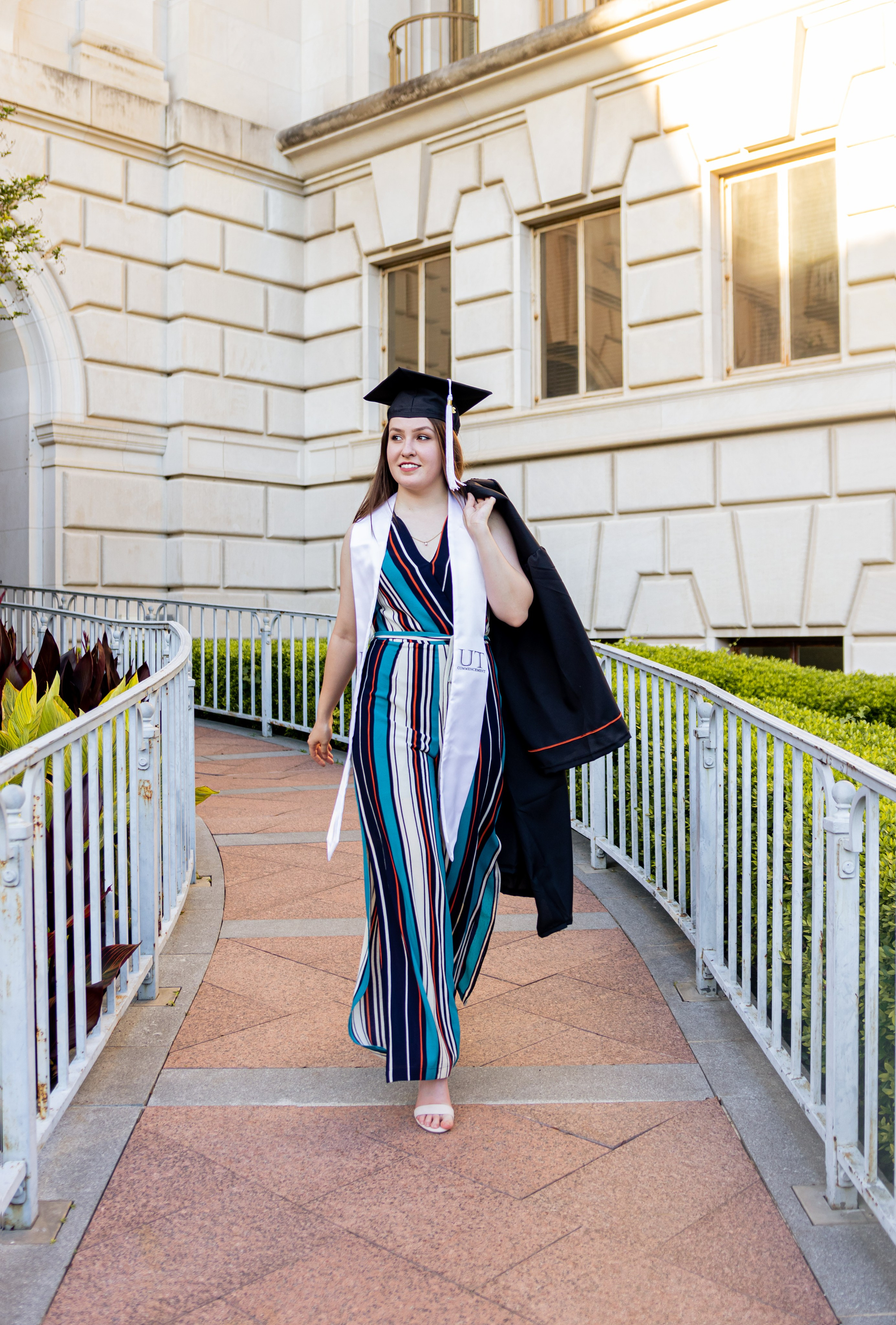Kayla’s senior photoshoot at the University of Texas Austin
