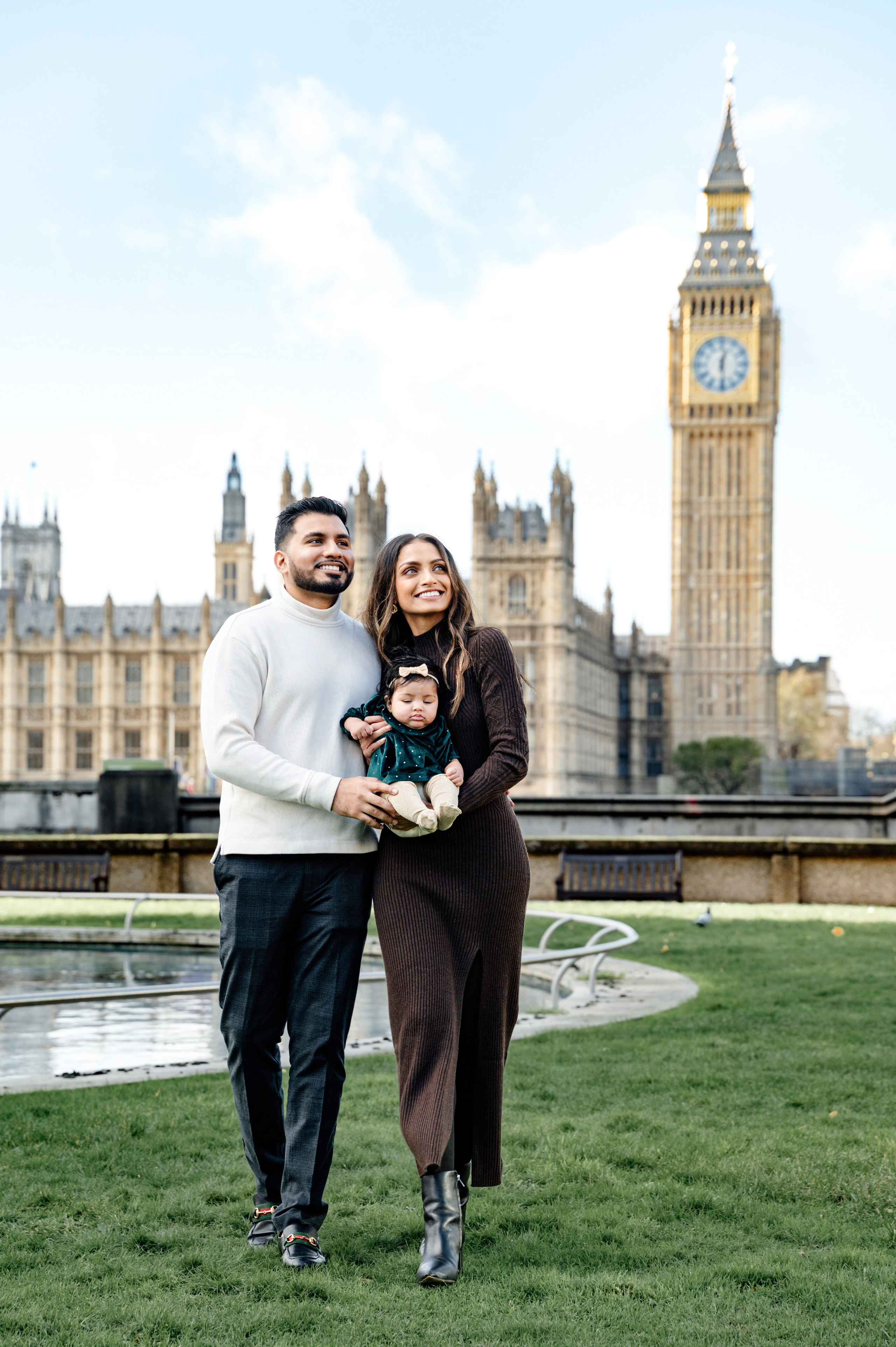 Westminster Kevin&Trisha with baby. FAMILY AND WEDDING PHOTOGRAPHER IN LONDON MARINA RIVA
