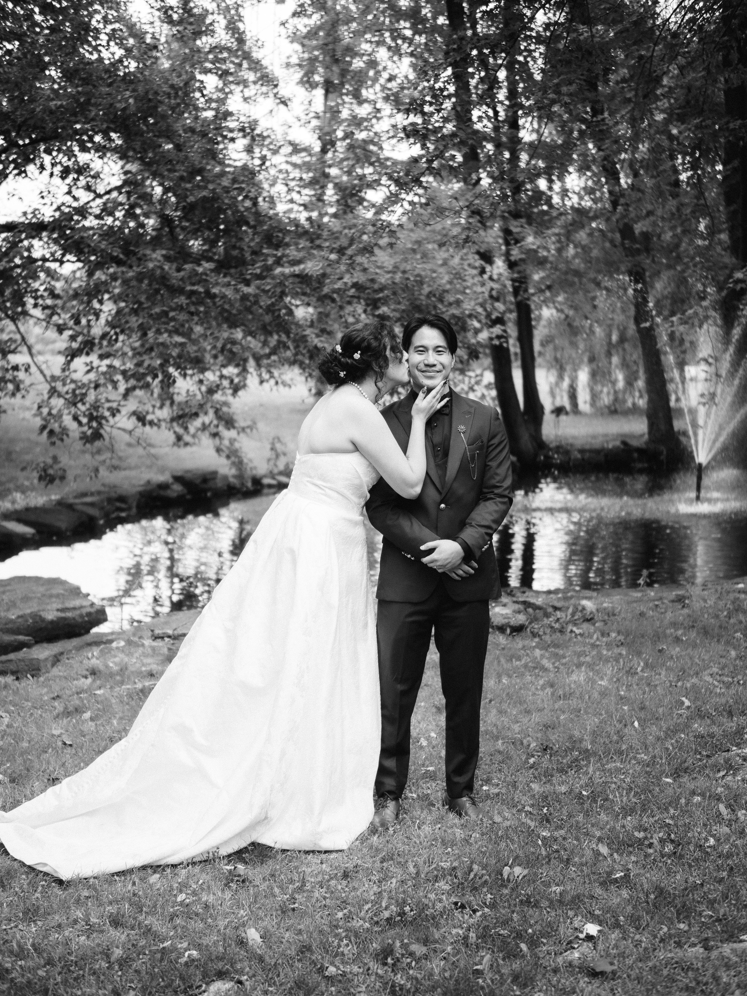 Wedding of Camille and Dinh. Wedding and Family Photography Montreal Muriel Oe Photo