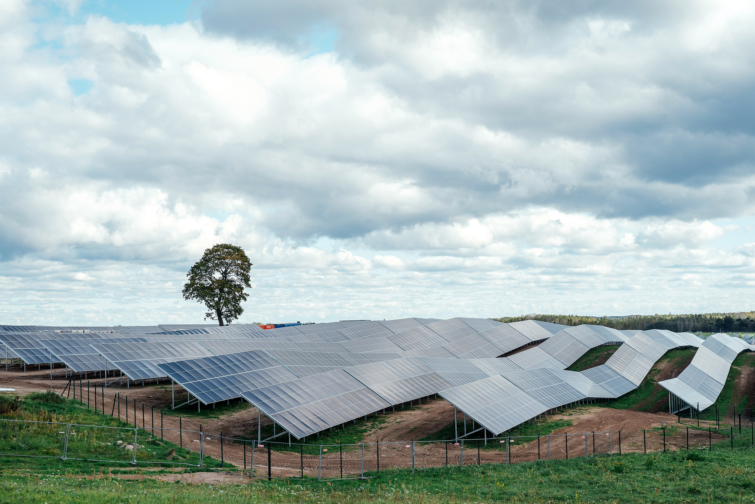 Парк солнечных панелей. Ваш фотограф в Латгалии — Александра Юхневича!