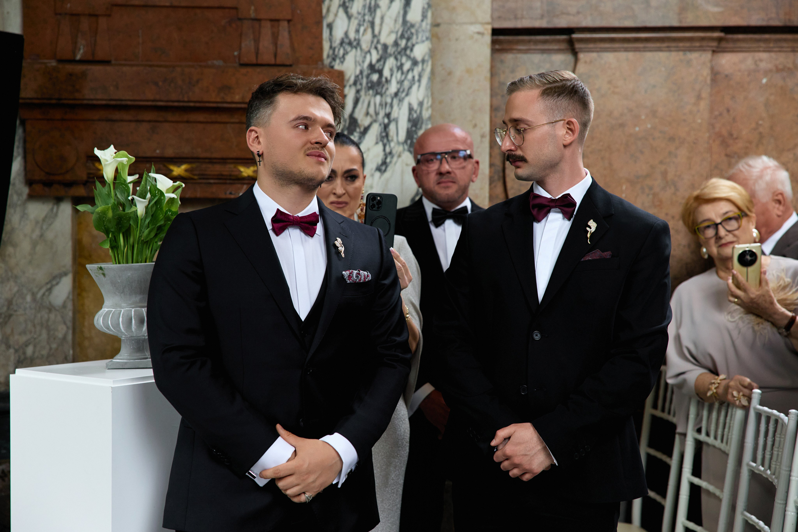 Wiktoria & Kacper. Pałac Goetz. Fotograf ślubny i rodzinny w Krakowie Yana Klymova