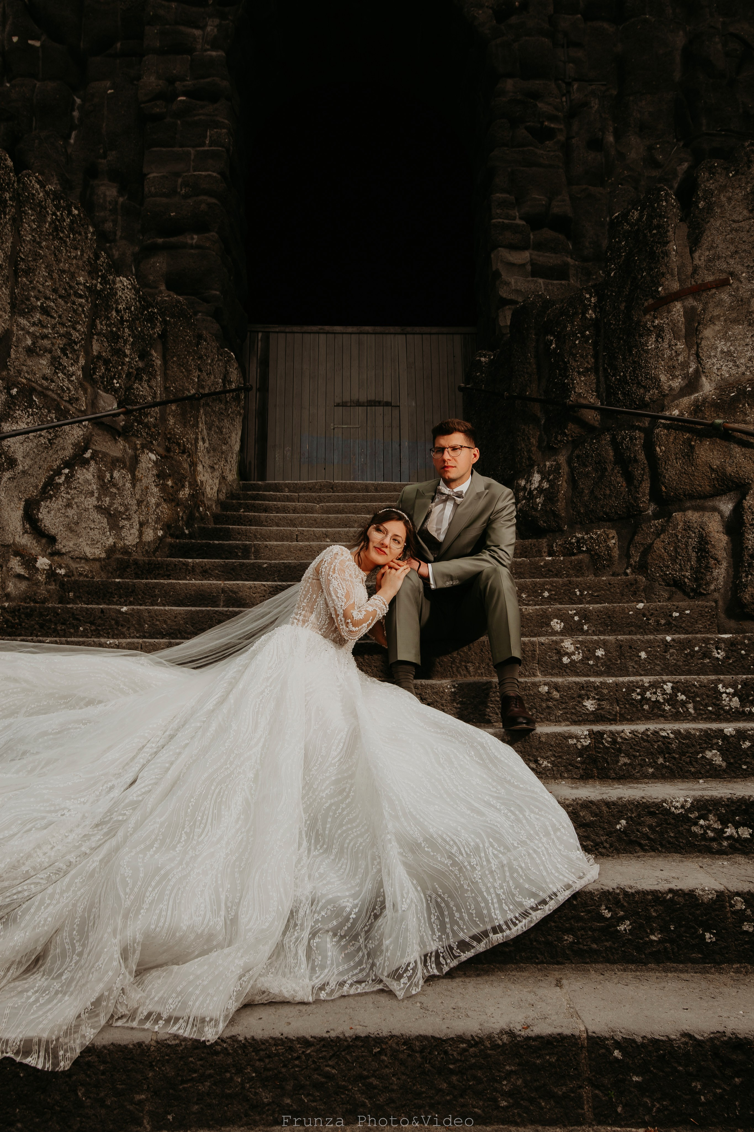 Diana & Cristian / Trash the dress. Foto / Video nunta Deva, Hunedoara
