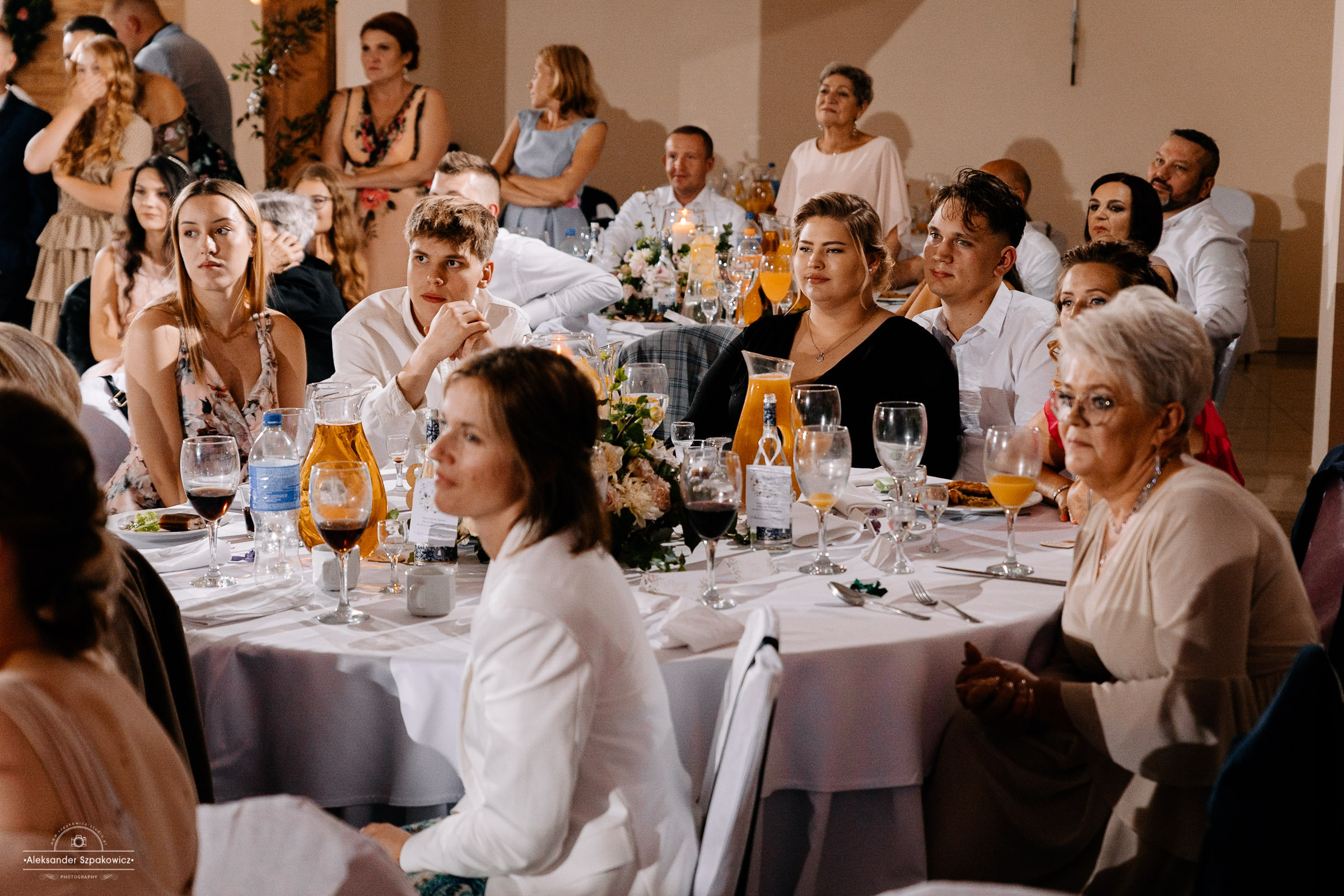 Impreza & Wesele • [ Szpakowicz-studio.pl ]. Fotograf Ślubny Warszawa - Sesje Biznesowe Rodzinne Eventy