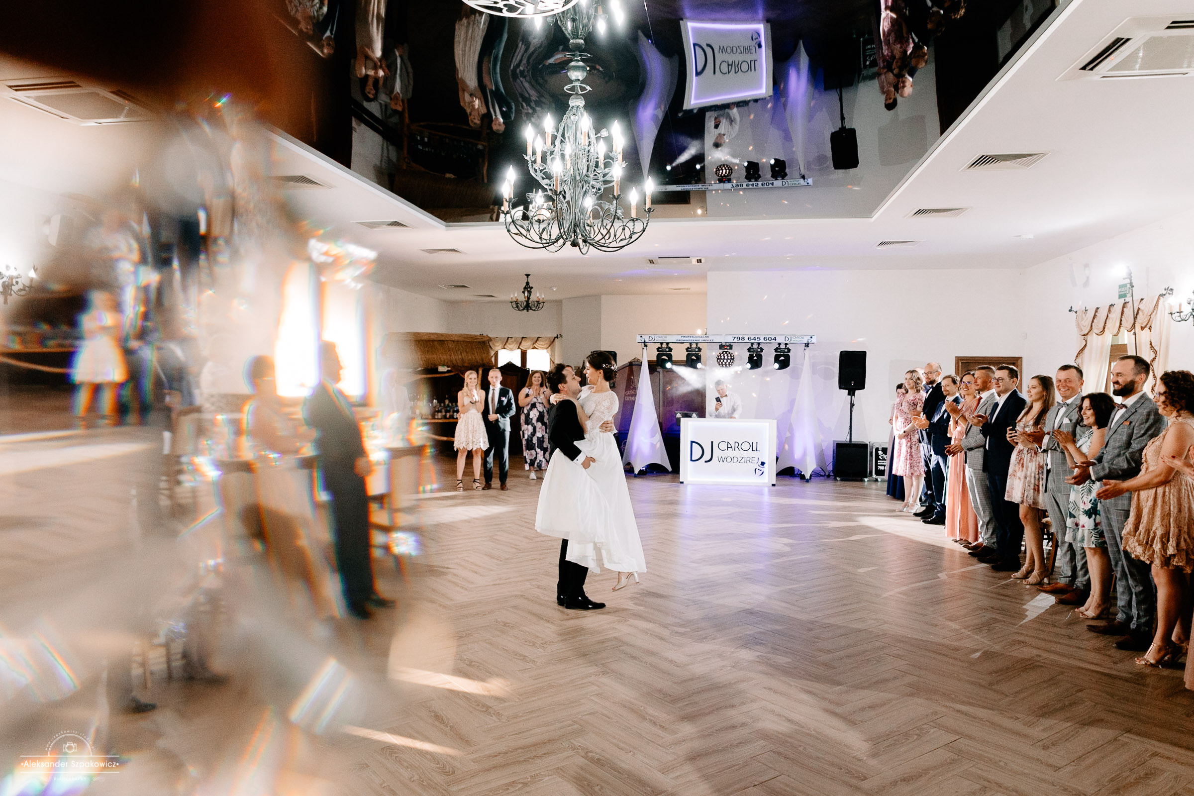 Impreza & Wesele • [ Szpakowicz-studio.pl ]. Fotograf Ślubny Warszawa - Sesje Biznesowe Rodzinne Eventy