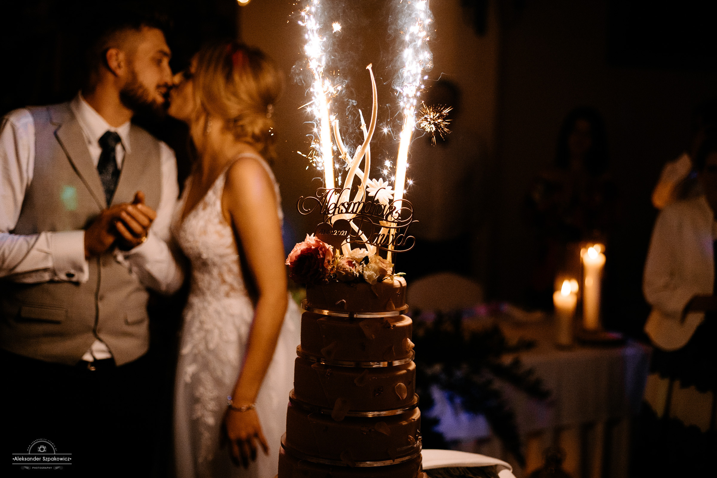 Impreza & Wesele • [ Szpakowicz-studio.pl ]. Fotograf Ślubny Warszawa - Sesje Biznesowe Rodzinne Eventy