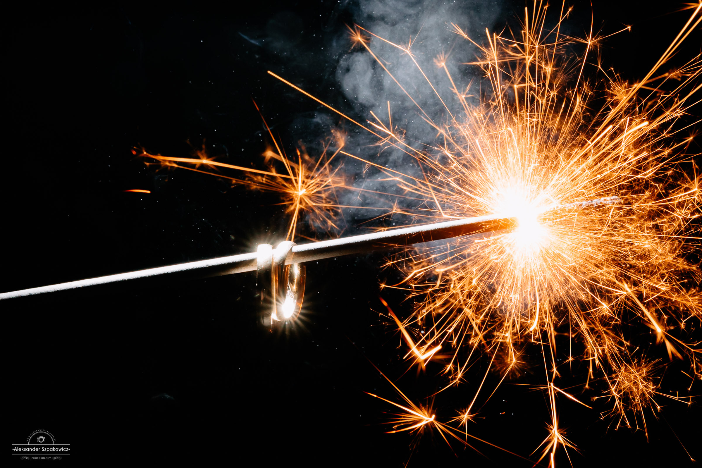 Impreza & Wesele • [ Szpakowicz-studio.pl ]. Fotograf Ślubny Warszawa - Sesje Biznesowe Rodzinne Eventy