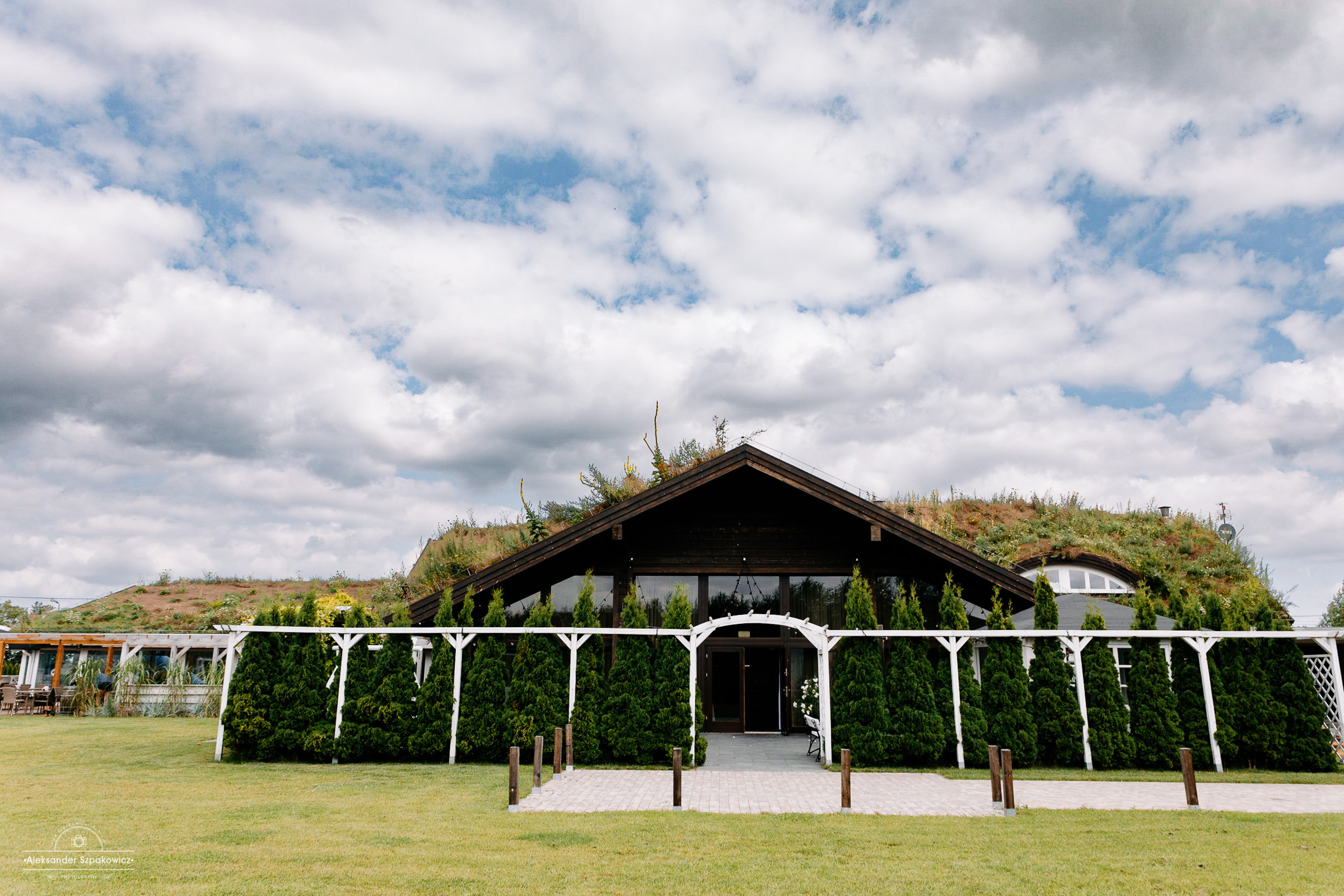 Impreza & Wesele • [ Szpakowicz-studio.pl ]. Fotograf Ślubny Warszawa - Sesje Biznesowe Rodzinne Eventy