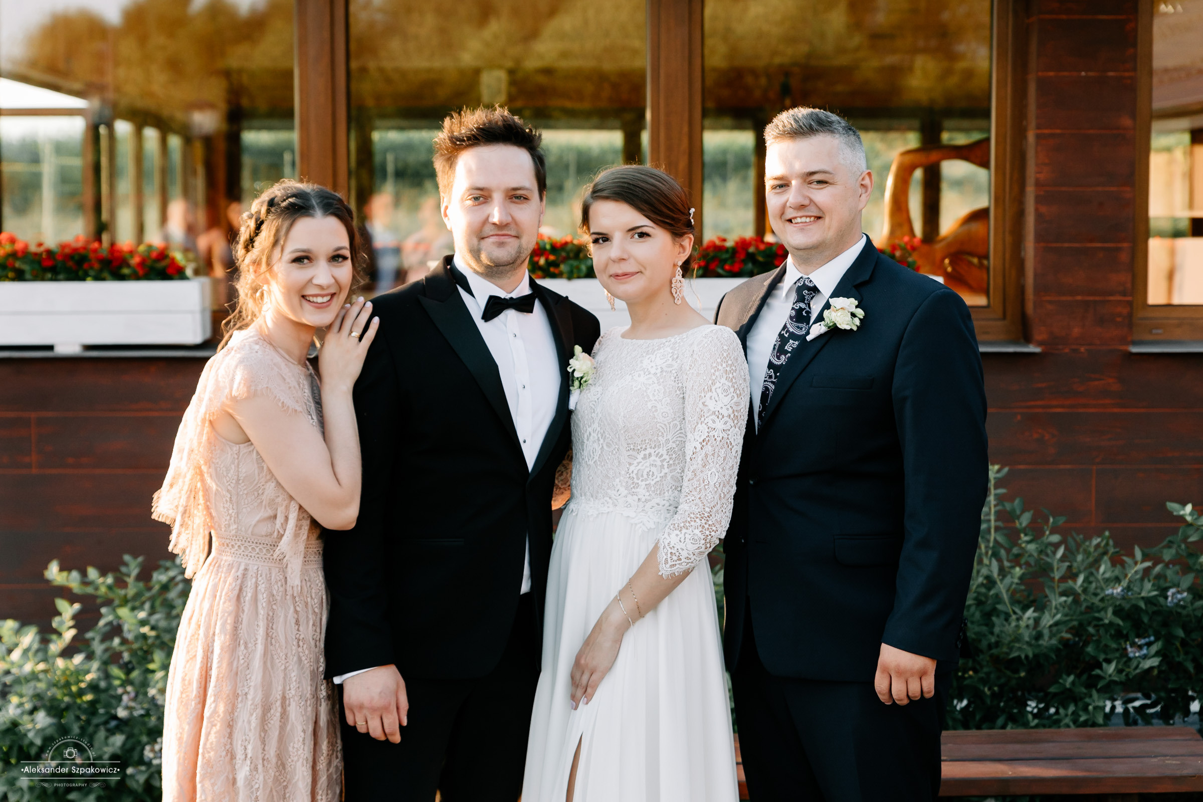 Impreza & Wesele • [ Szpakowicz-studio.pl ]. Fotograf Ślubny Warszawa - Sesje Biznesowe Rodzinne Eventy