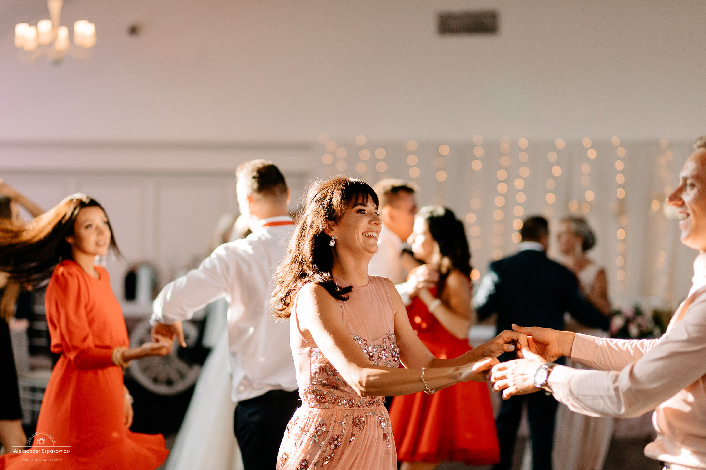 Impreza & Wesele • [ Szpakowicz-studio.pl ]. Fotograf Ślubny Warszawa - Sesje Biznesowe Rodzinne Eventy