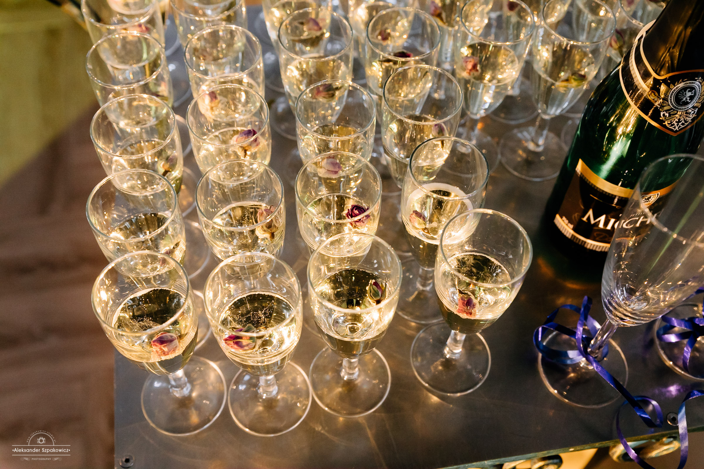 Impreza & Wesele • [ Szpakowicz-studio.pl ]. Fotograf Ślubny Warszawa - Sesje Biznesowe Rodzinne Eventy