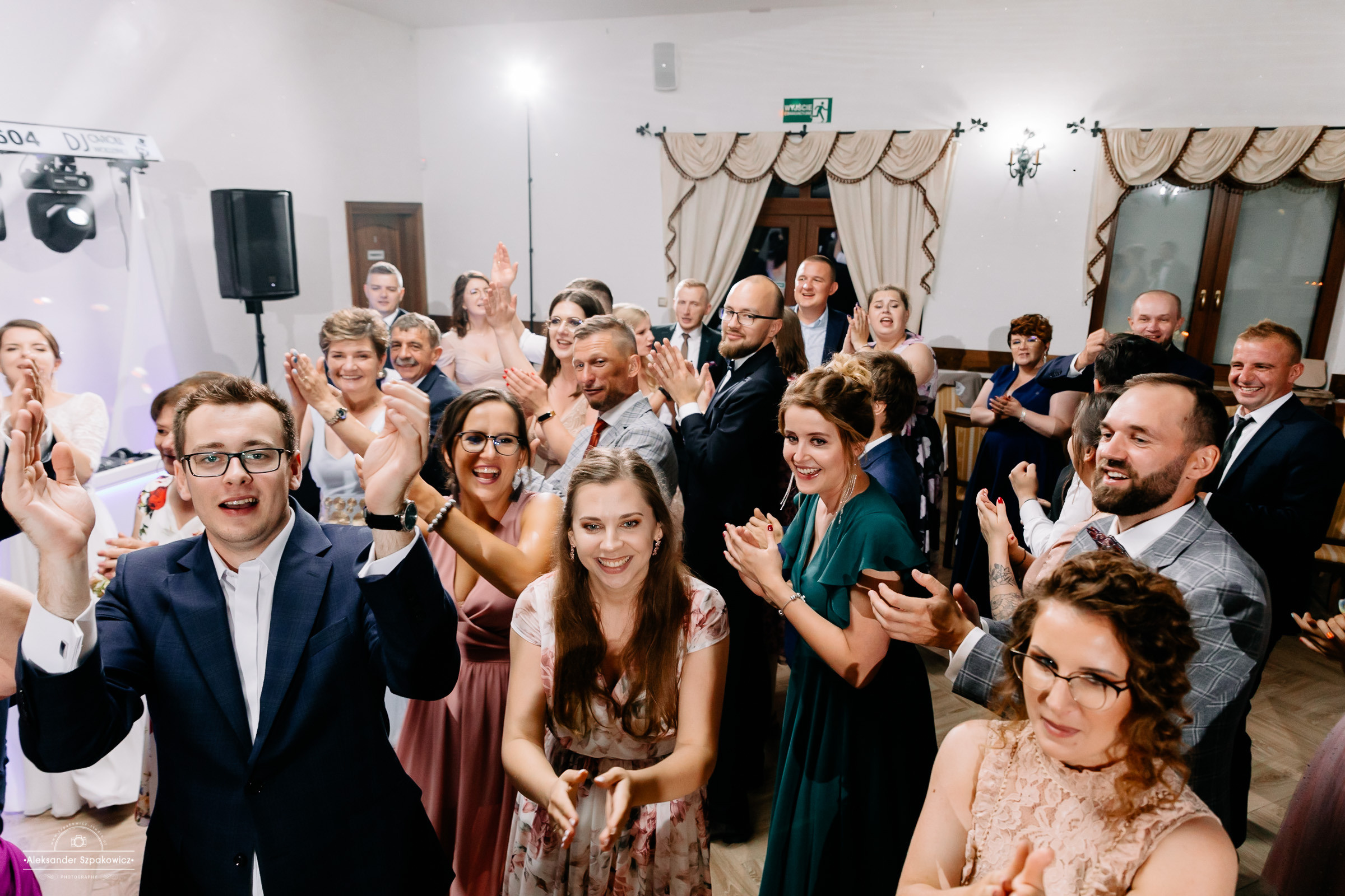 Impreza & Wesele • [ Szpakowicz-studio.pl ]. Fotograf Ślubny Warszawa - Sesje Biznesowe Rodzinne Eventy