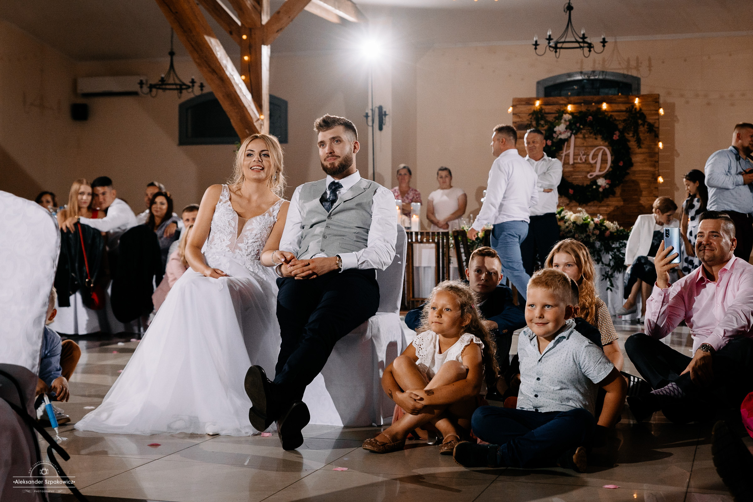 Impreza & Wesele • [ Szpakowicz-studio.pl ]. Fotograf Ślubny Warszawa - Sesje Biznesowe Rodzinne Eventy