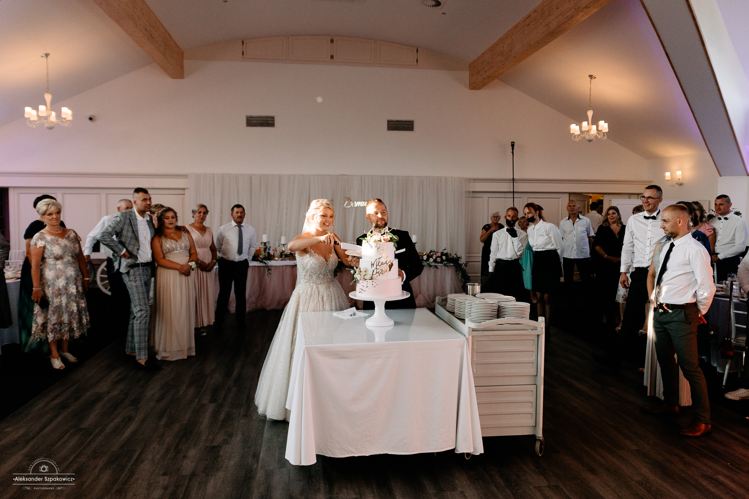 Impreza & Wesele • [ Szpakowicz-studio.pl ]. Fotograf Ślubny Warszawa - Sesje Biznesowe Rodzinne Eventy